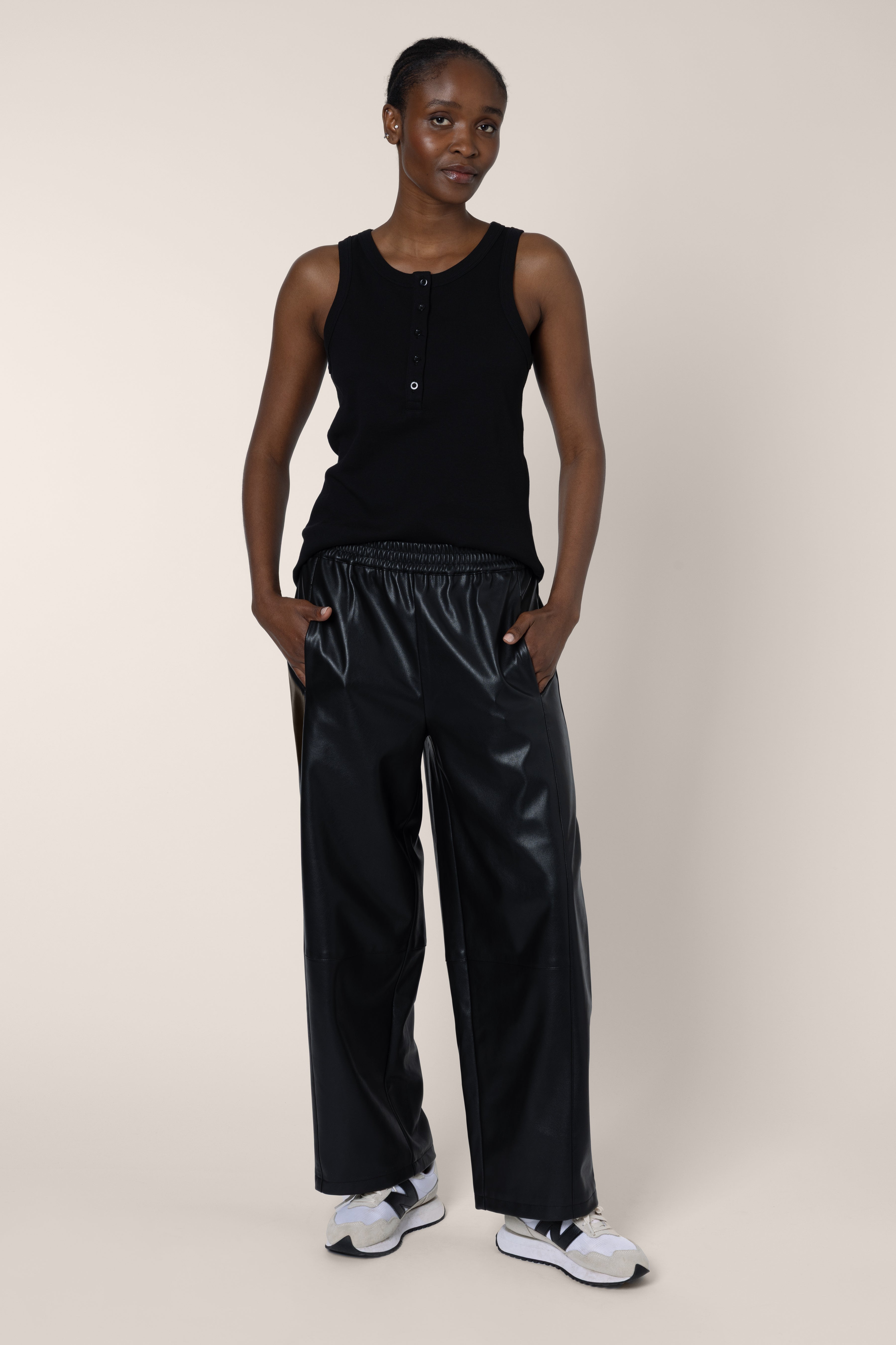 Mabel Button Down Vest - Black
