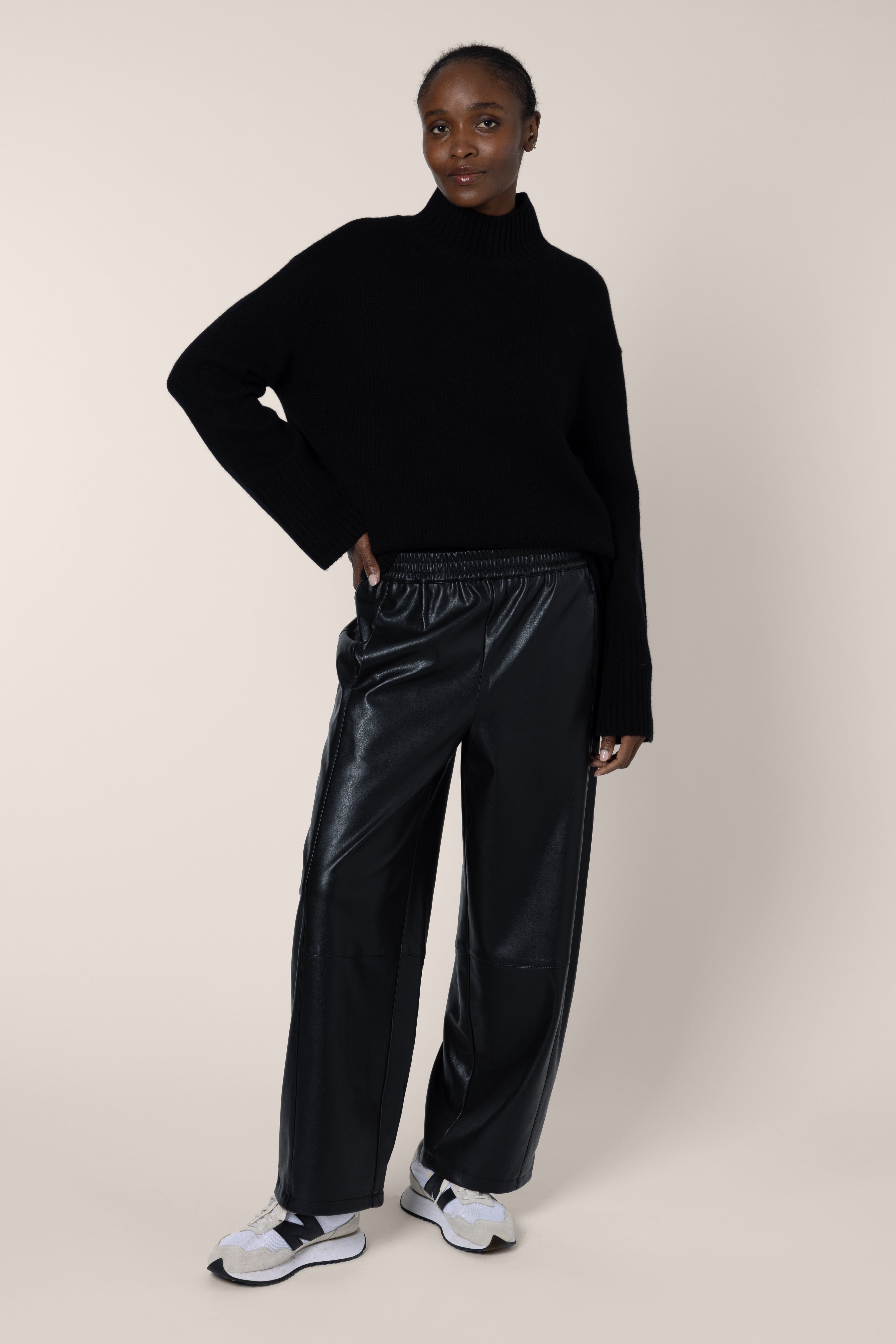 Billie Barrel Leg Faux Leather Trousers - Black