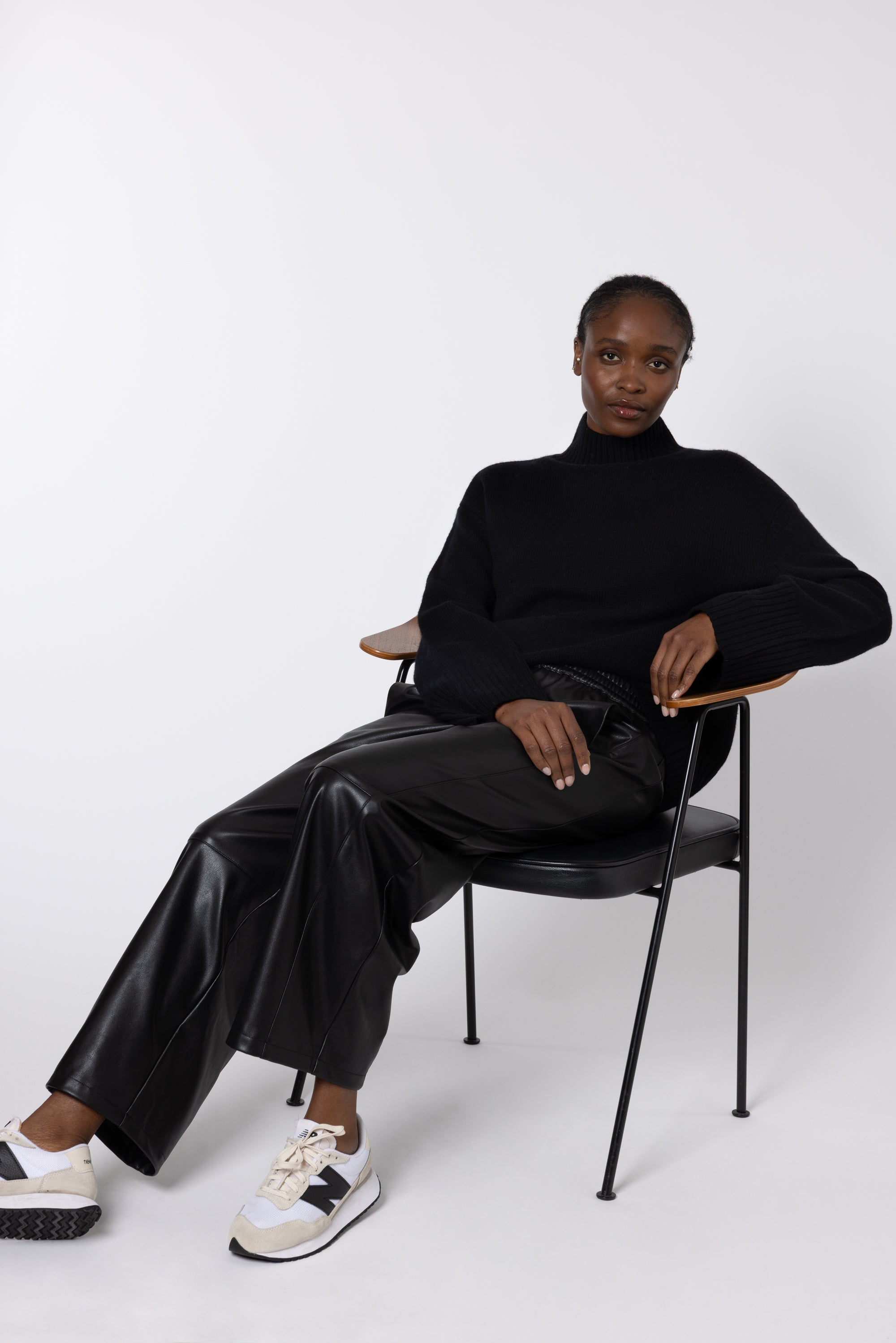 Billie Barrel Leg Faux Leather Trousers - Black