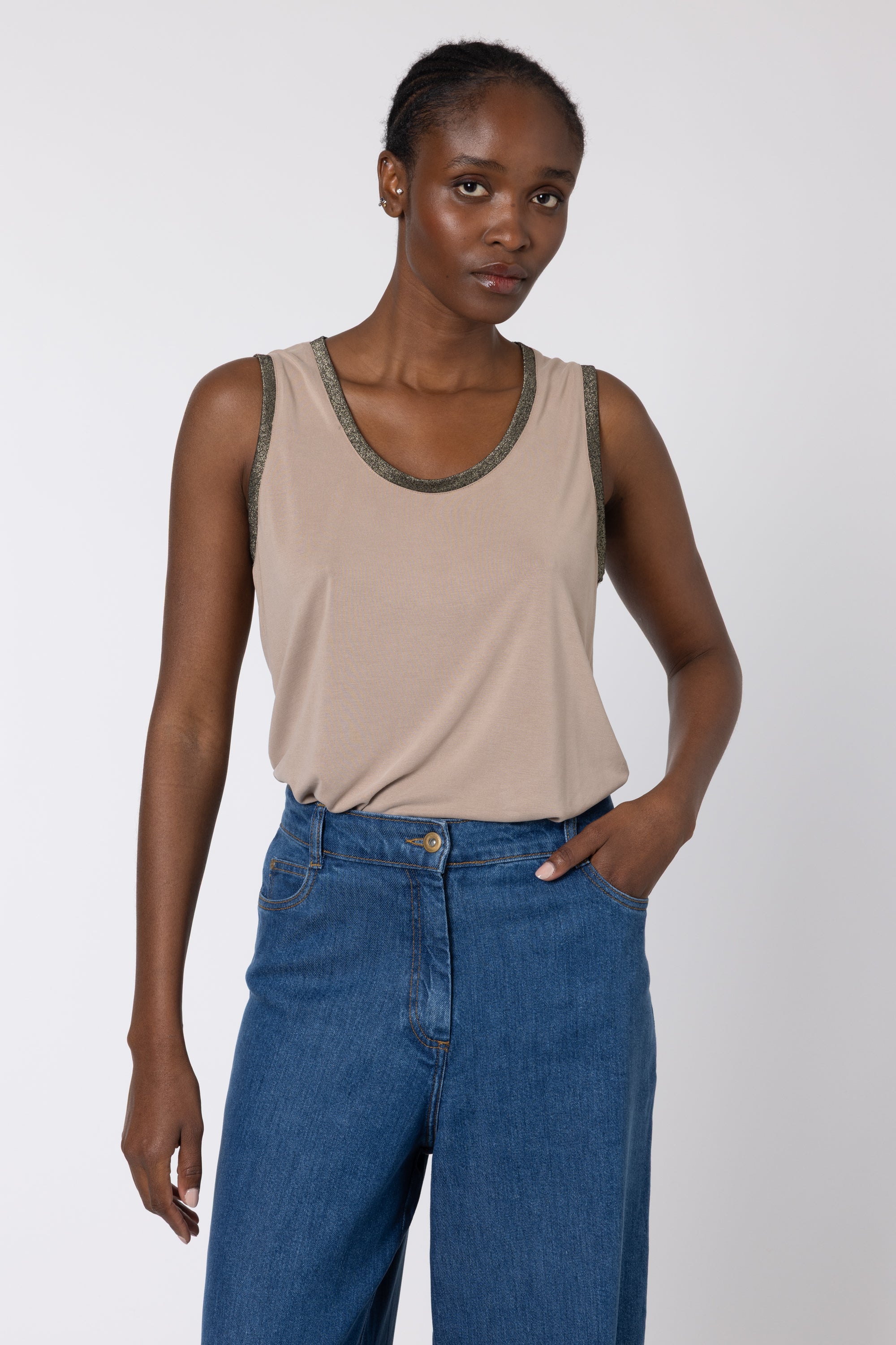 Chloe Vest - Camel with Gold