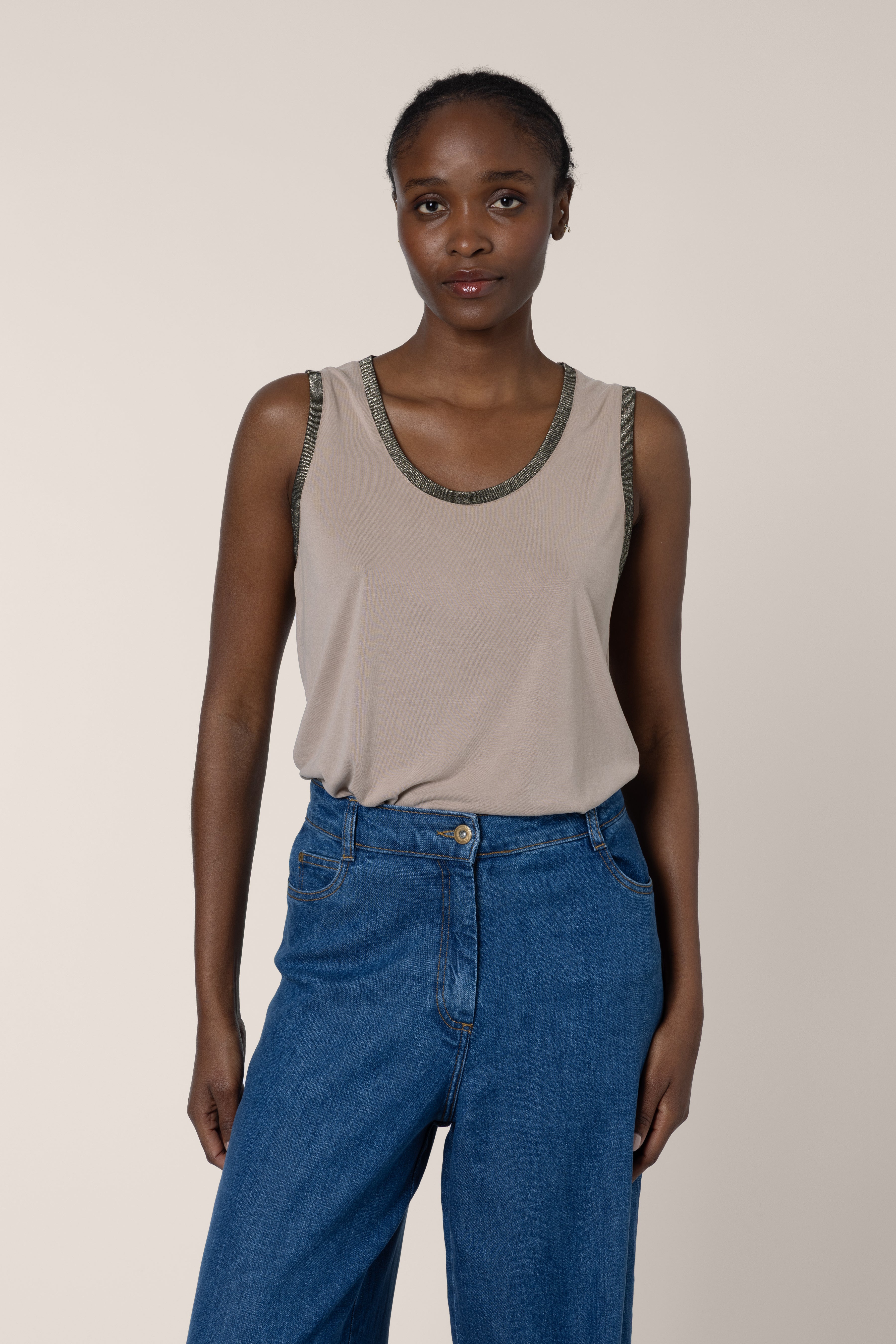 Chloe Vest - Camel with Gold