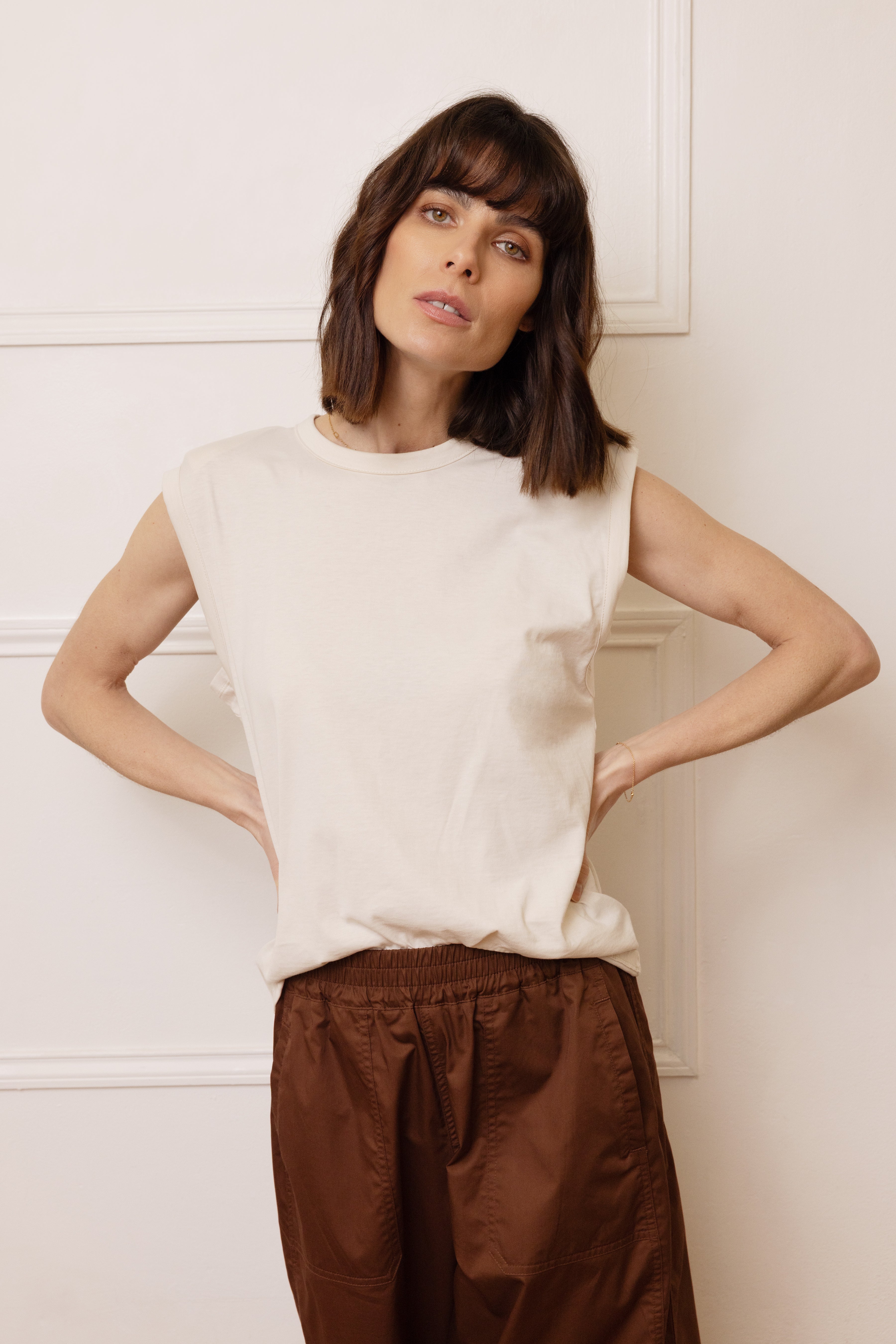 Skylar Shoulder Pad T-Shirt - Vanilla - Eleven Loves