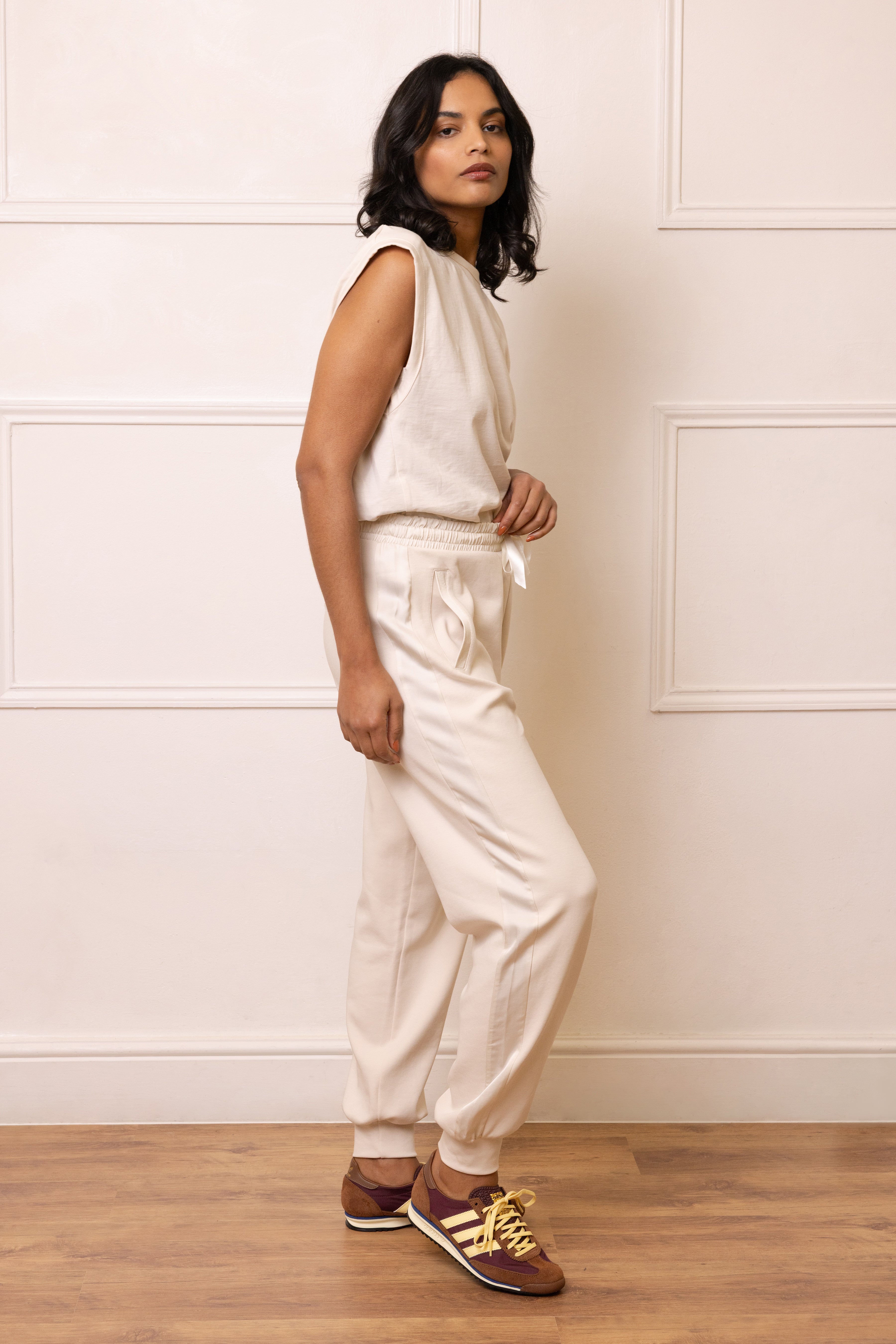 Perfect Side Stripe Joggers - Vanilla