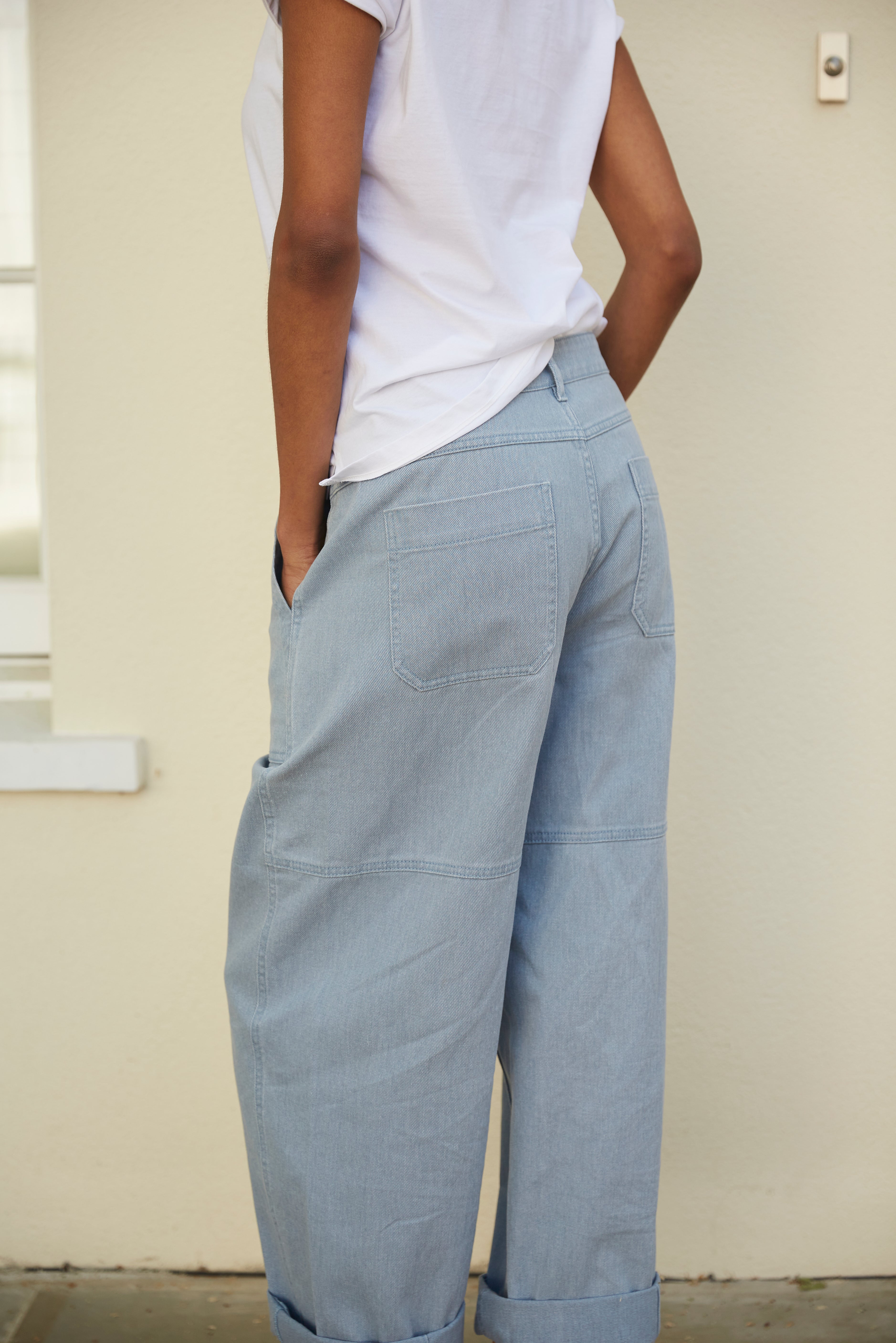 Billie Barrel Leg Trousers - Pale Blue