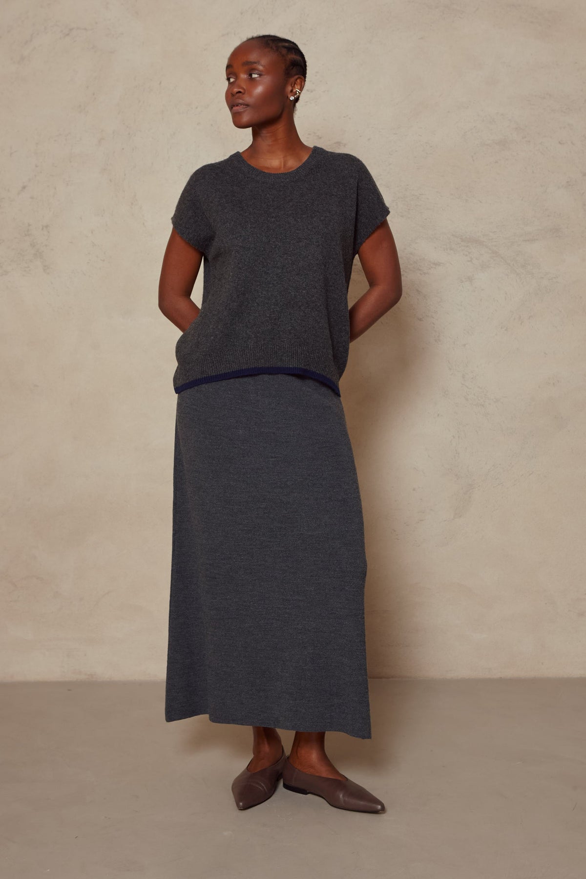 Ora Cashmere Blend Drop Shoulder Tank - Charcoal