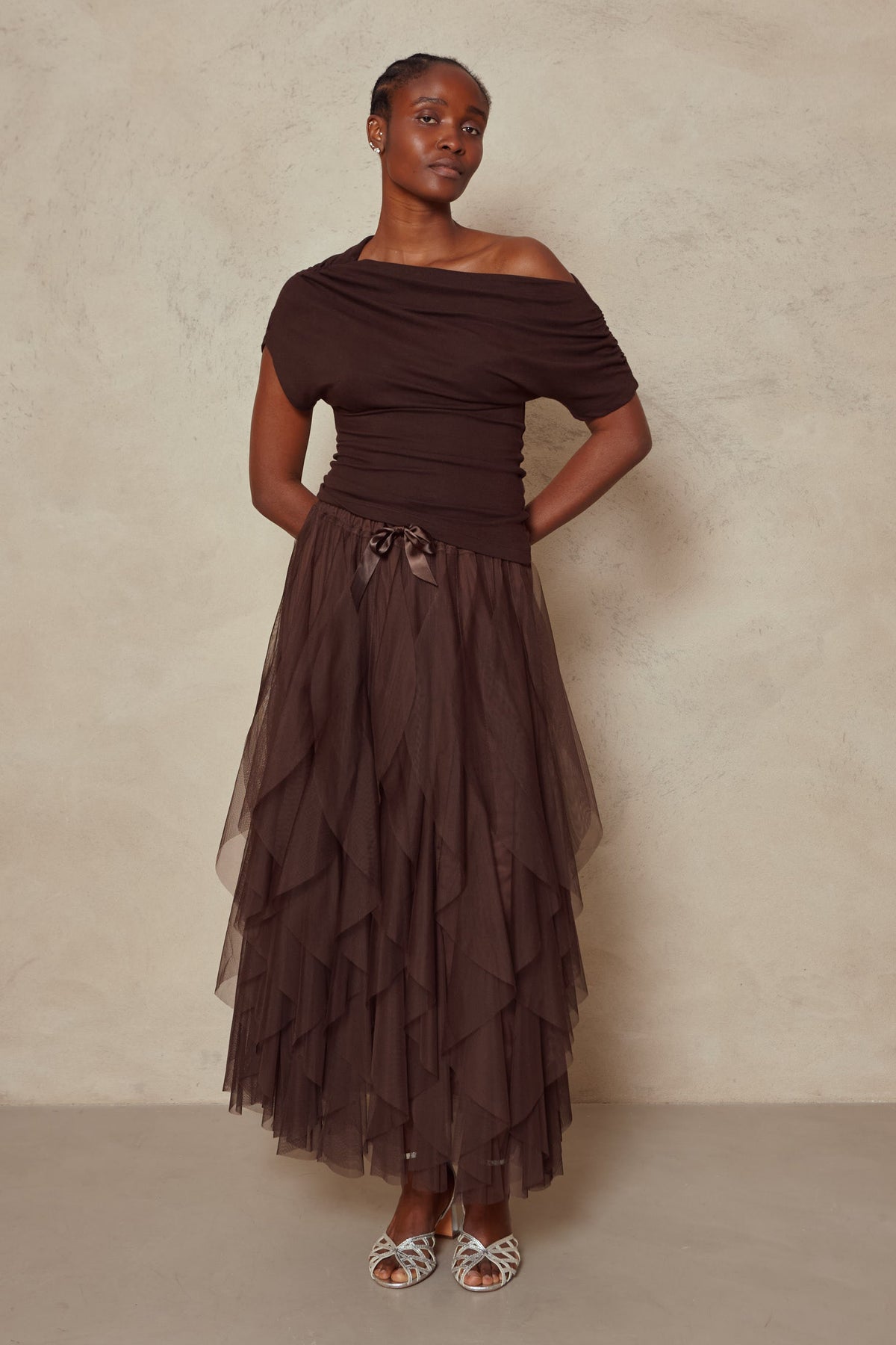 Esme Off Shoulder Top - Chocolate