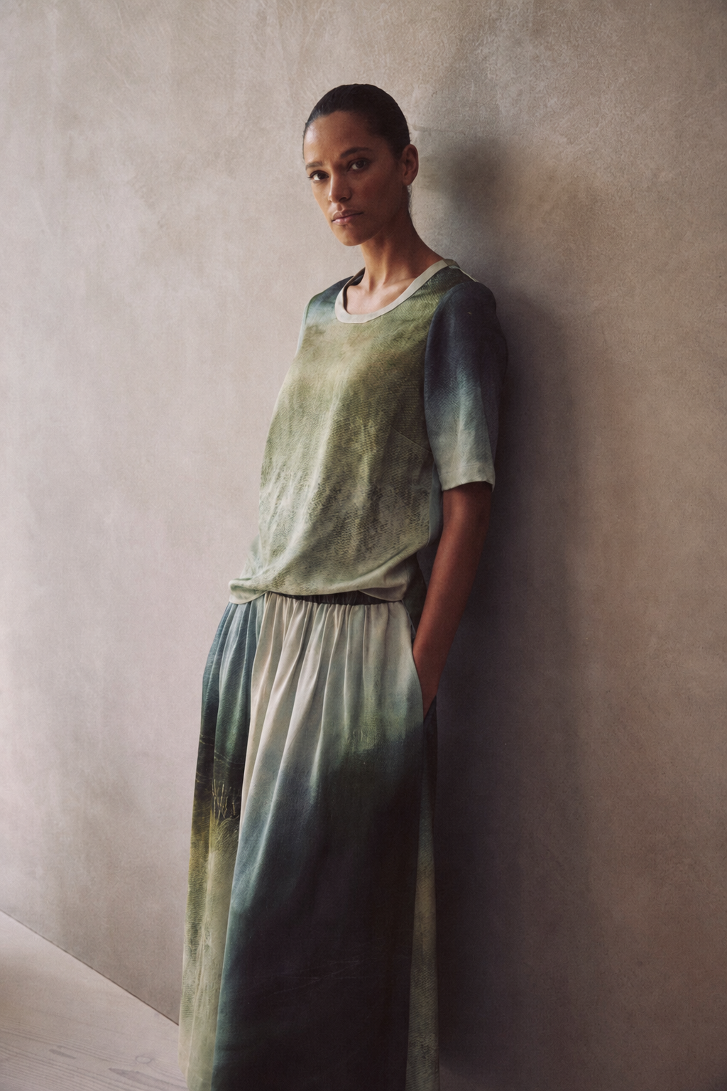 Faye art print satin T Shirt worn untucked over the Saffy printed midaxi skirt for a full co-ord