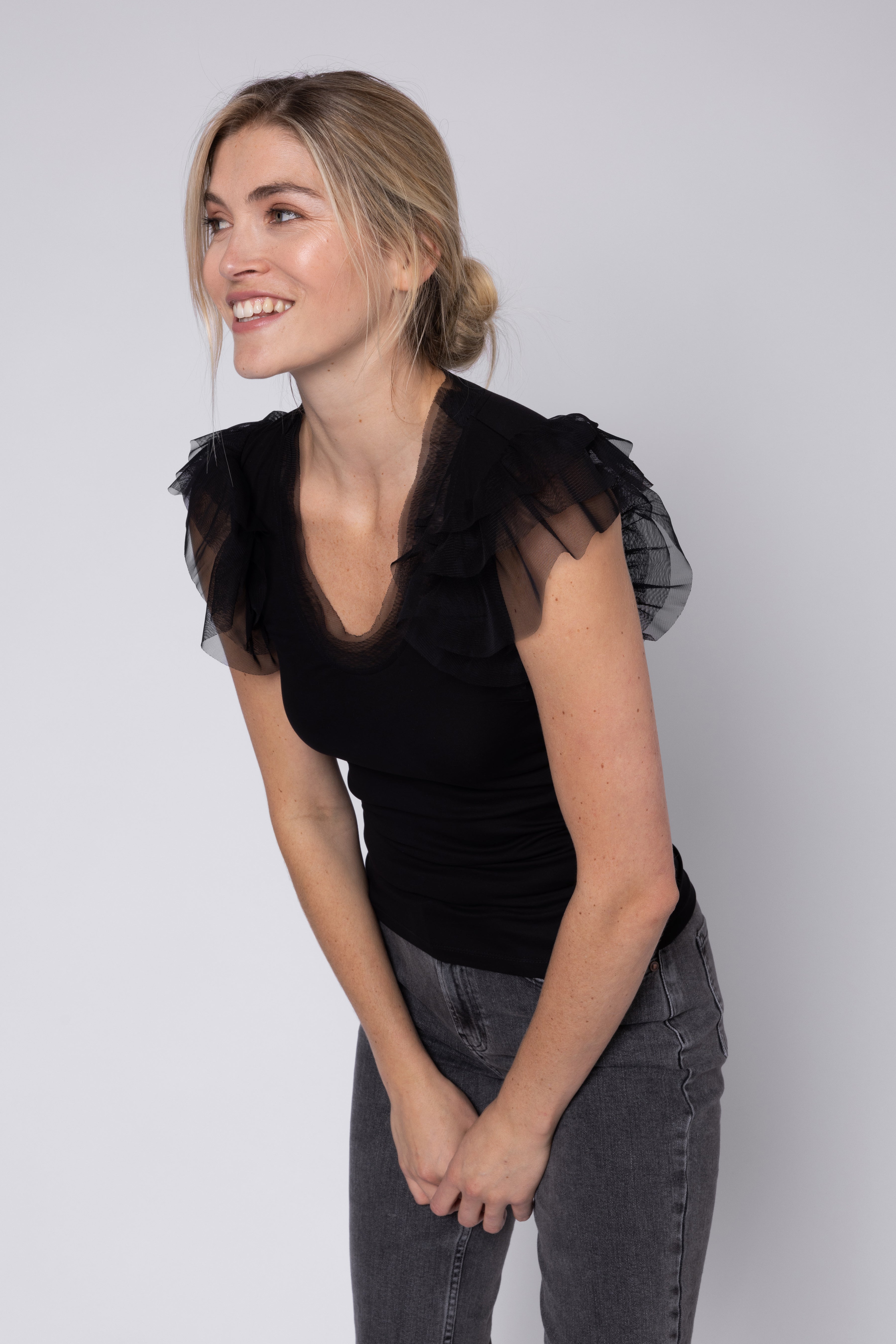 Taylor Tulle Sleeve Top (Black)