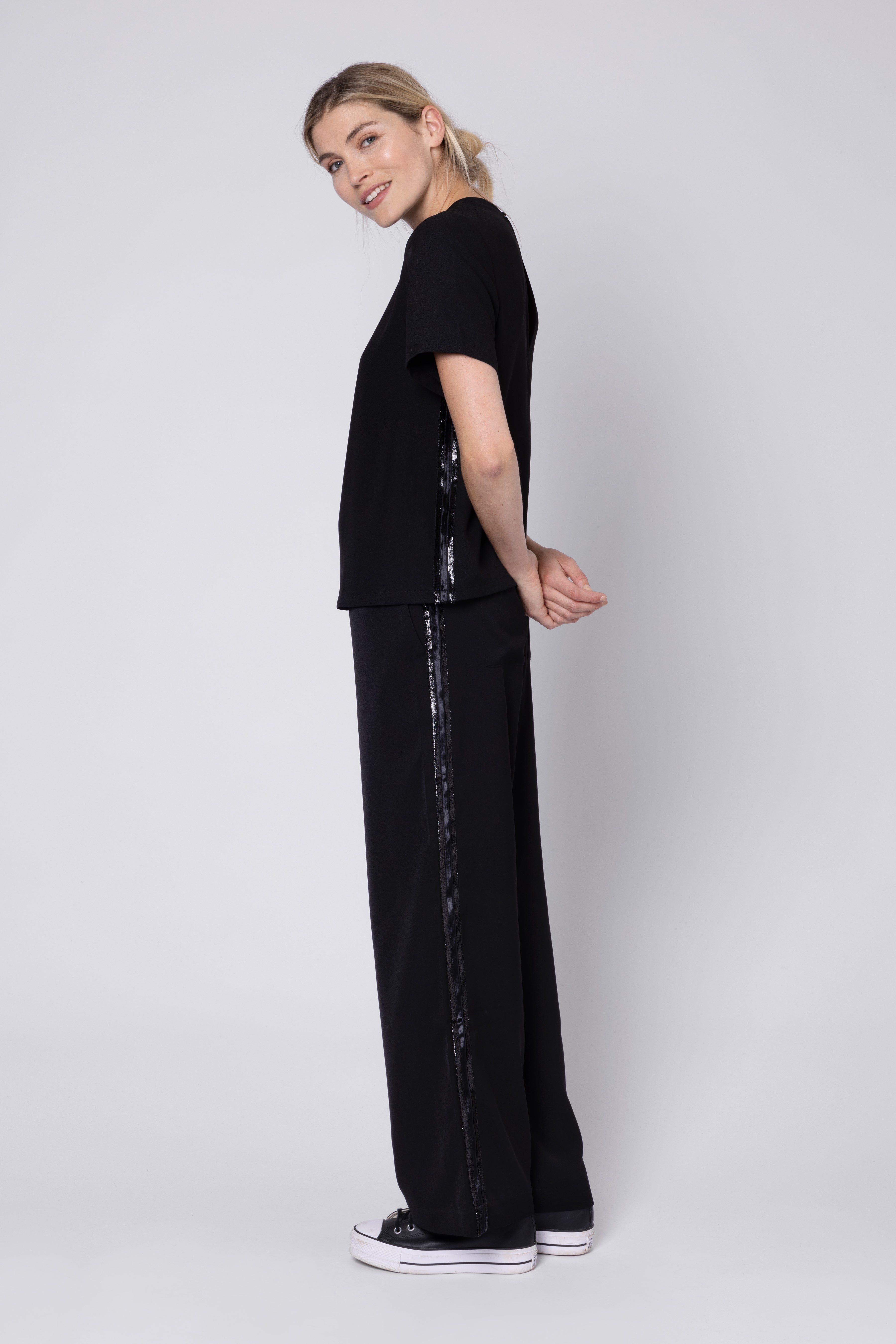 Winnie Lurex Side Stripe T-Shirt - Black