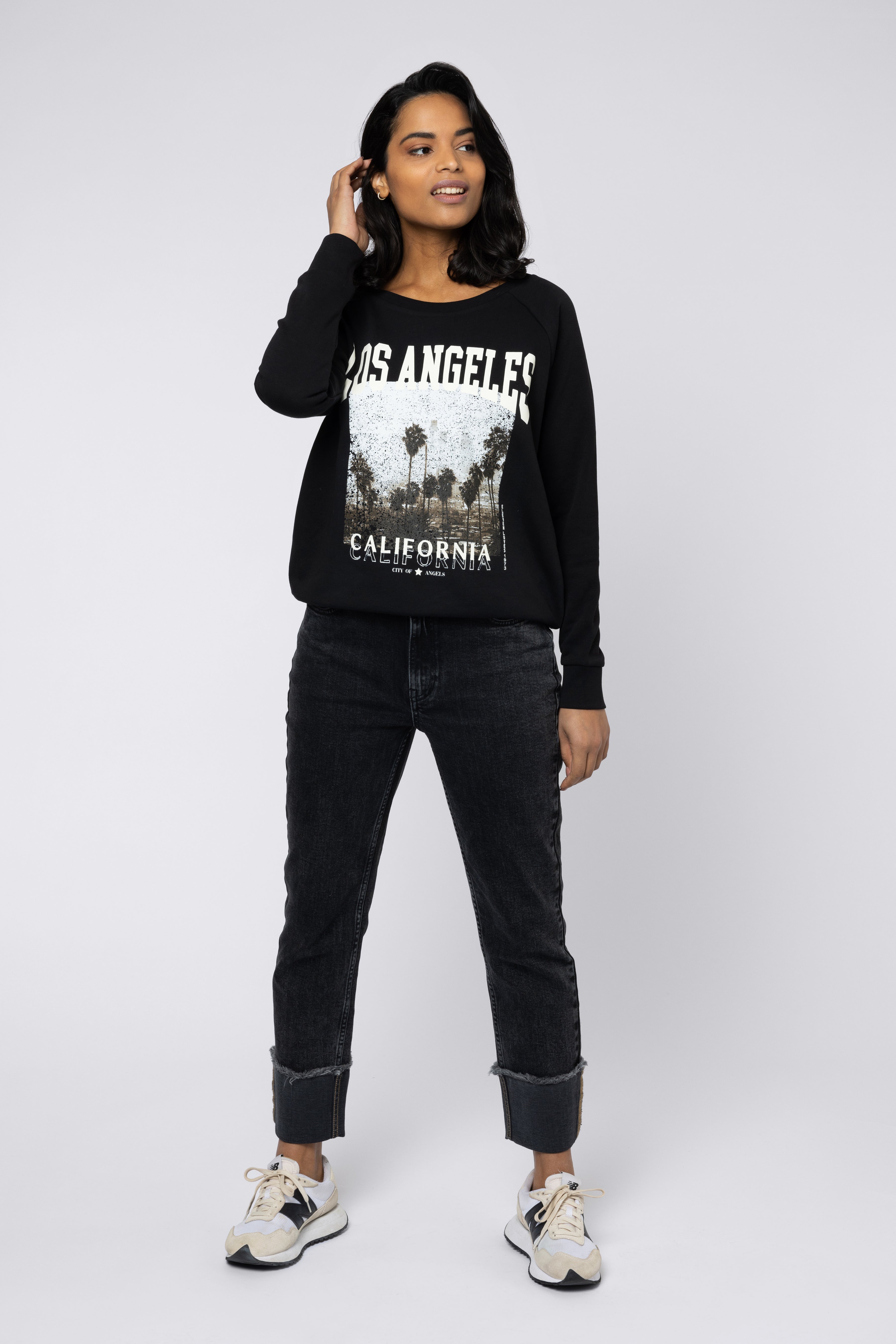 Eleven loves elevenloves 11 loves ellenloves sustainable los angleles sweatshirt washed black printed sweatshirt