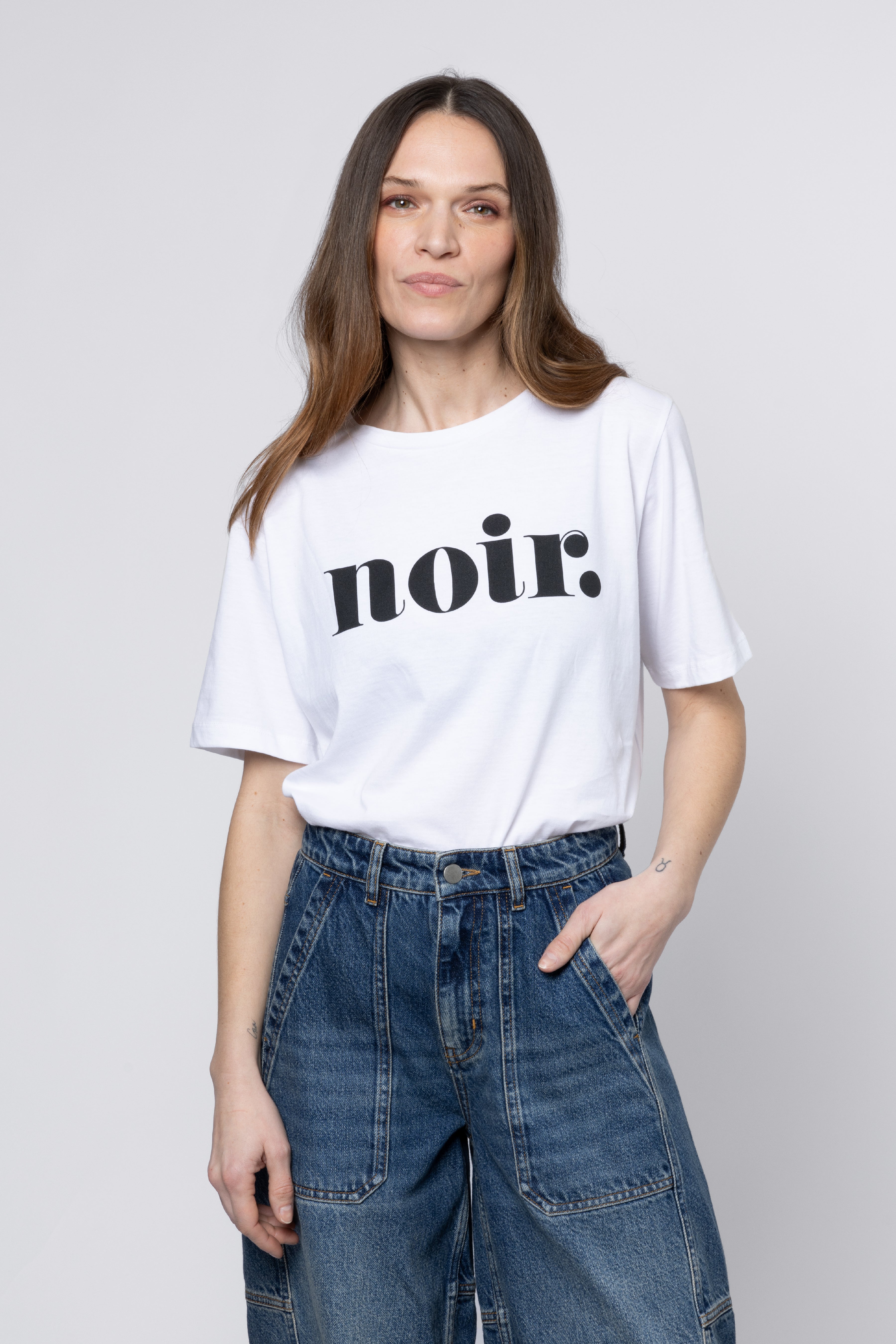 Noir Boyfriend T-Shirt - White