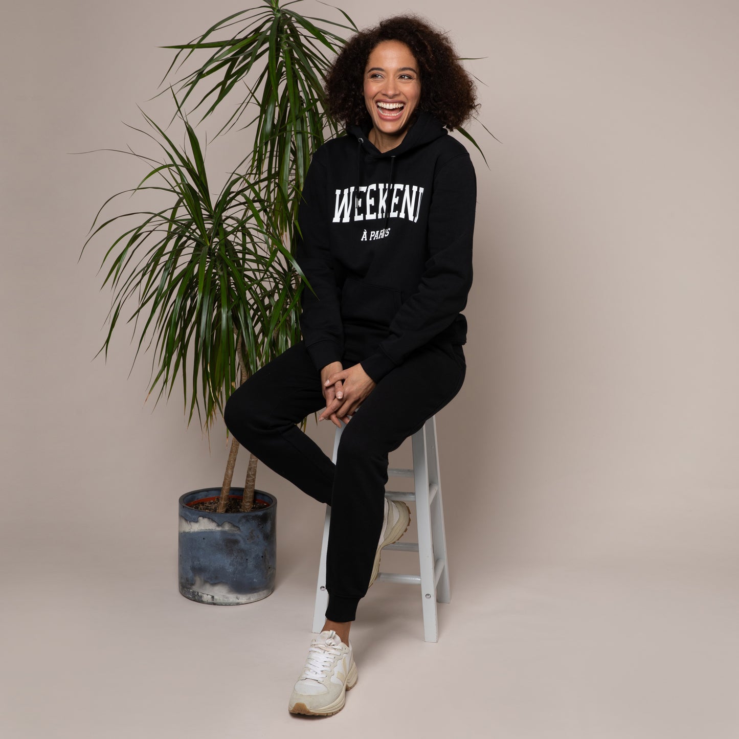 Weekend hoodie organic cotton black Eleven Loves elevenloves 11loves ellen loves