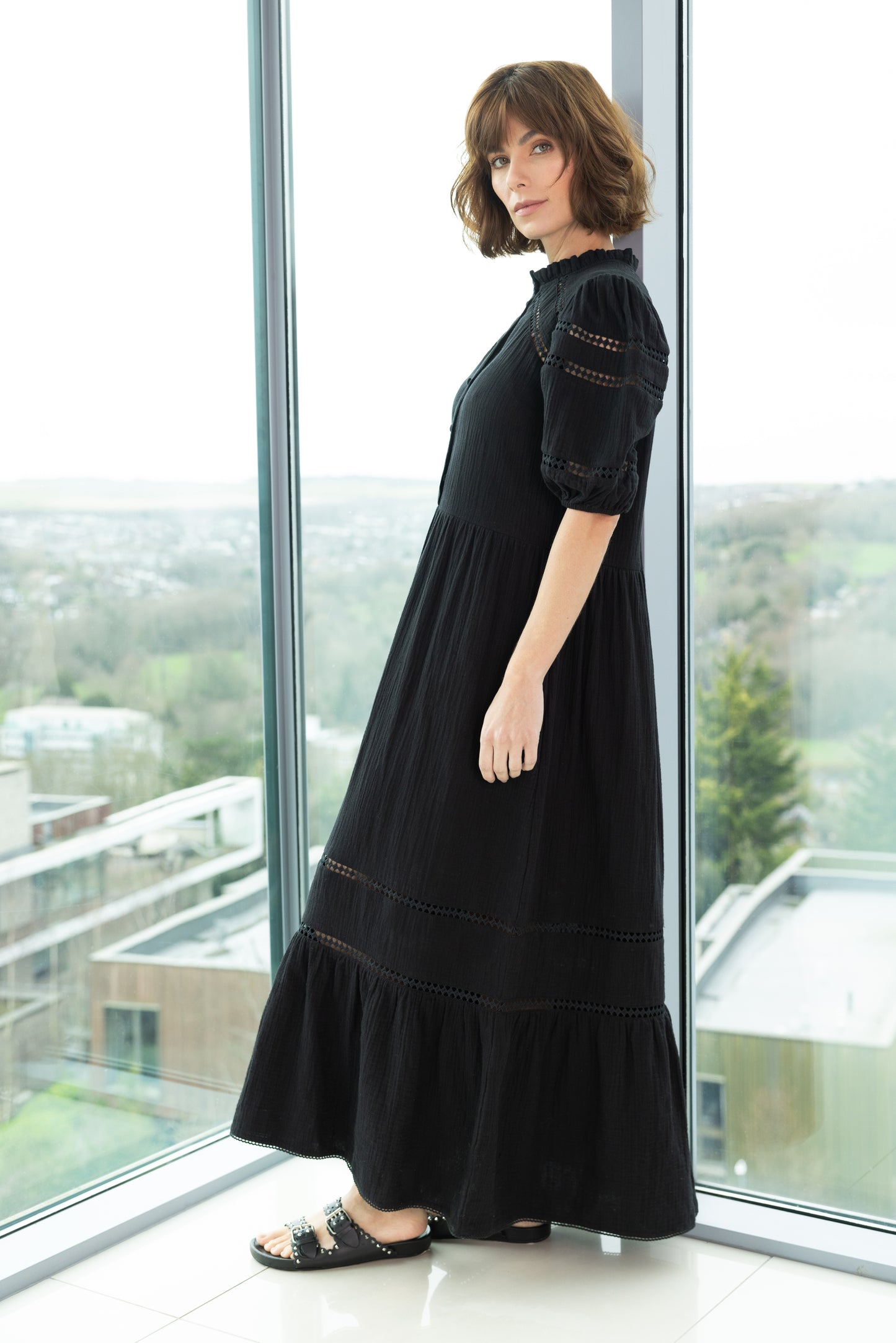 MAGGIE CHEESECLOTH DRESS (BLACK)