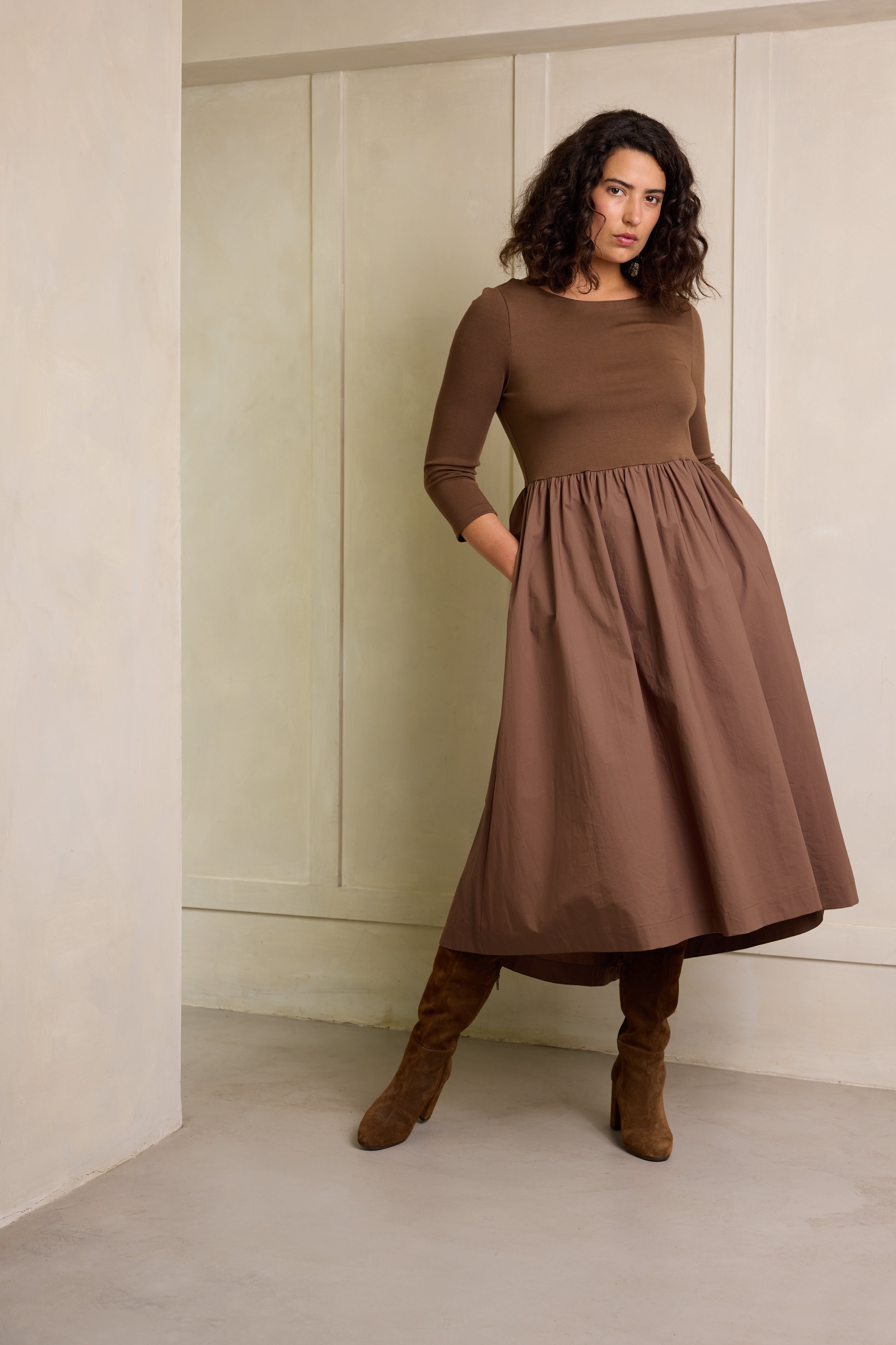 Marnie Dipped Hem Dress - Chocolate