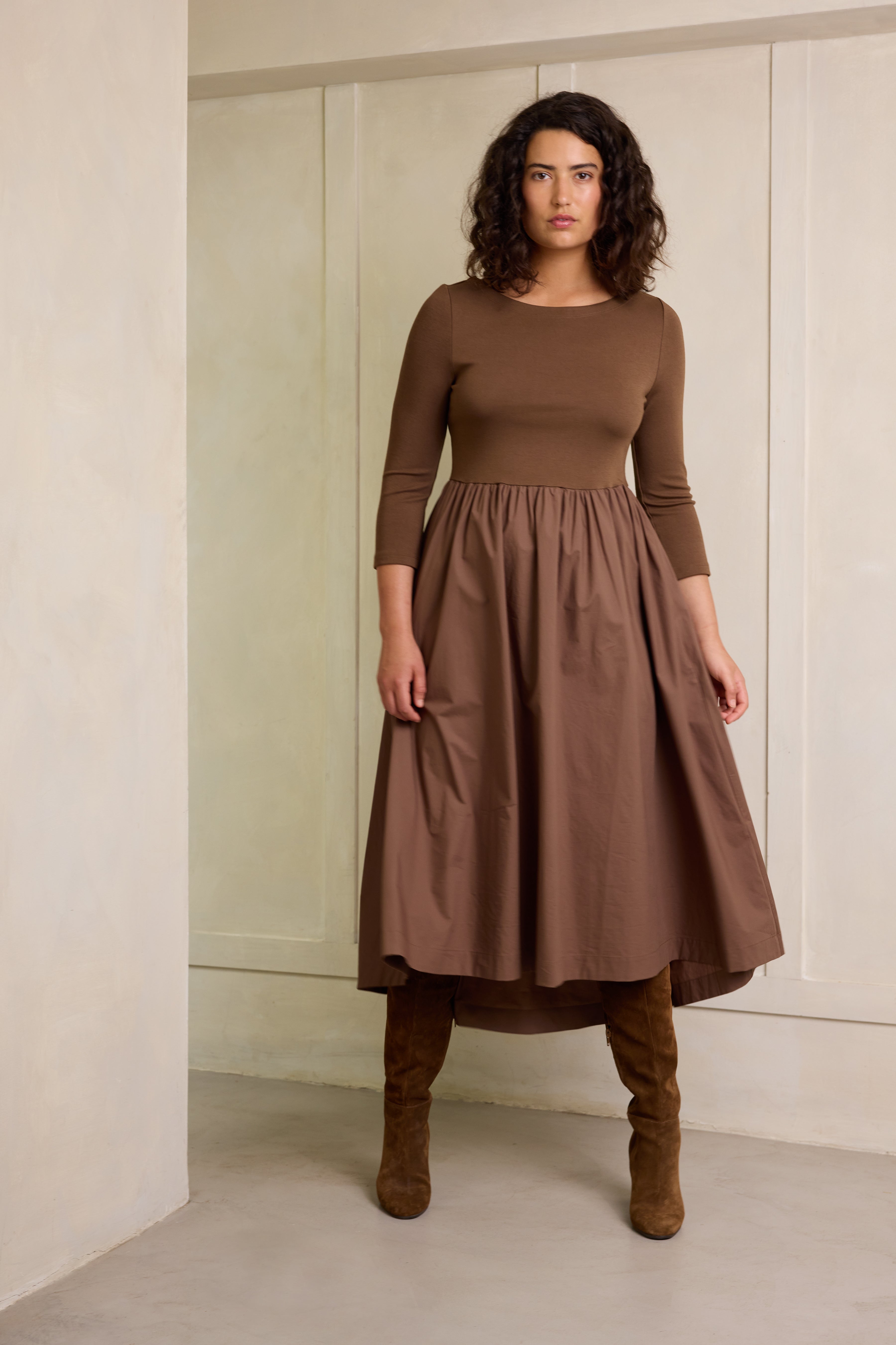 Marnie Dipped Hem Dress - Chocolate