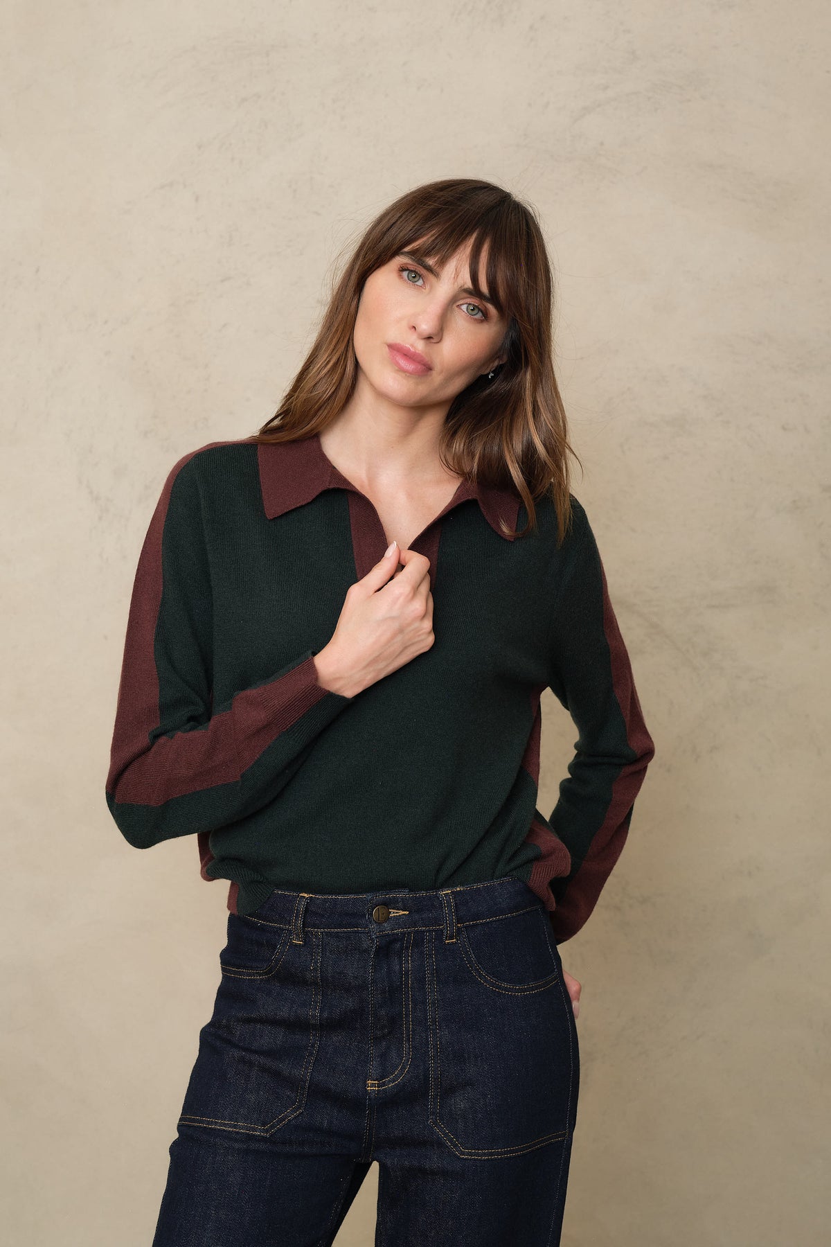 Tria Notch Collar Cashmere Blend Jumper - Bottle Green