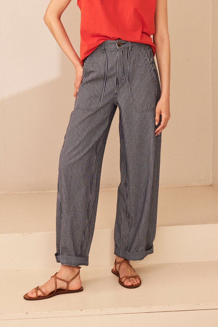 How to style barrel leg trousers: the Billie Barrel Leg Striped Trousers styled with a neat tucked top