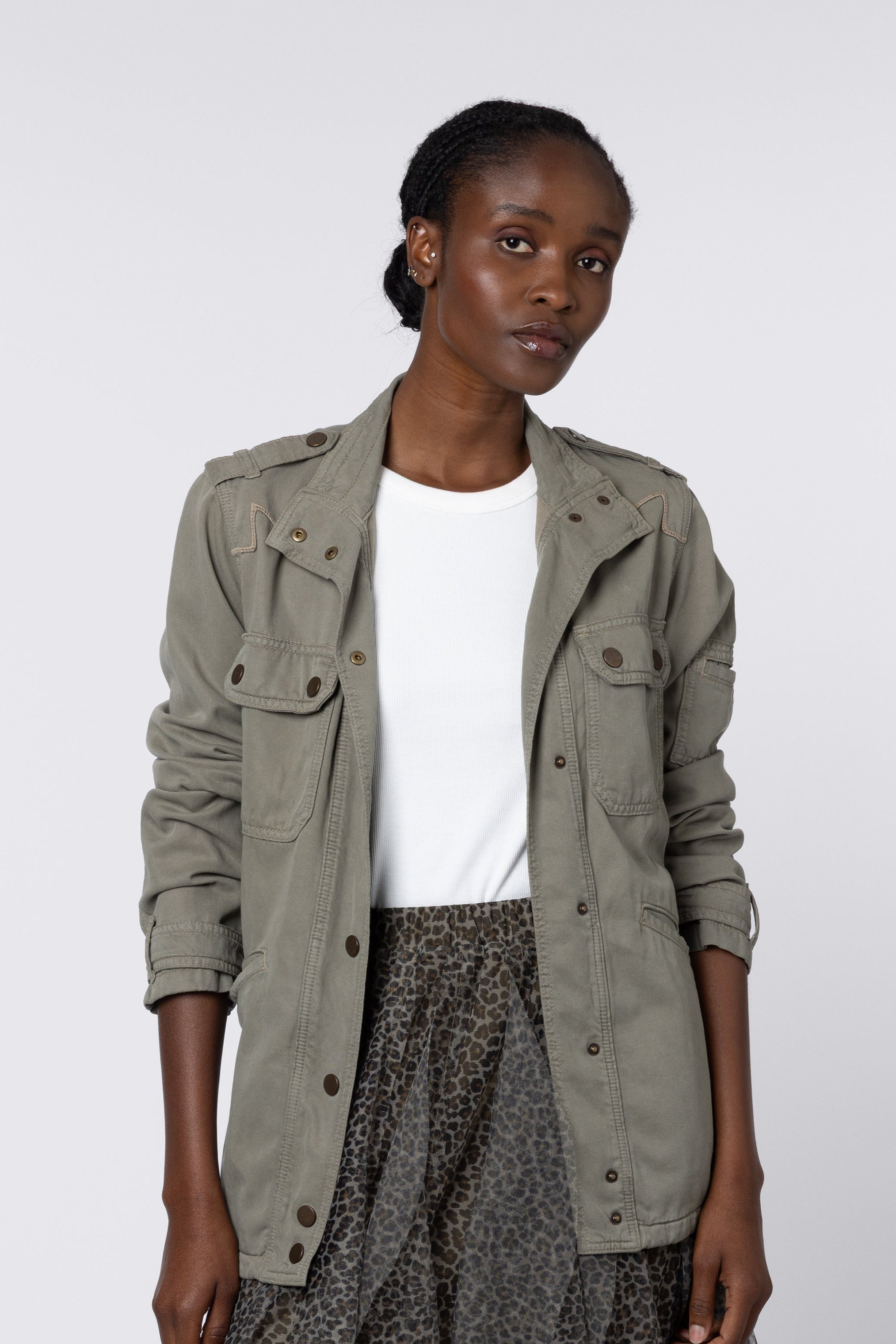 Tina Shacket in khaki, worn open over a skirt as an easy layer