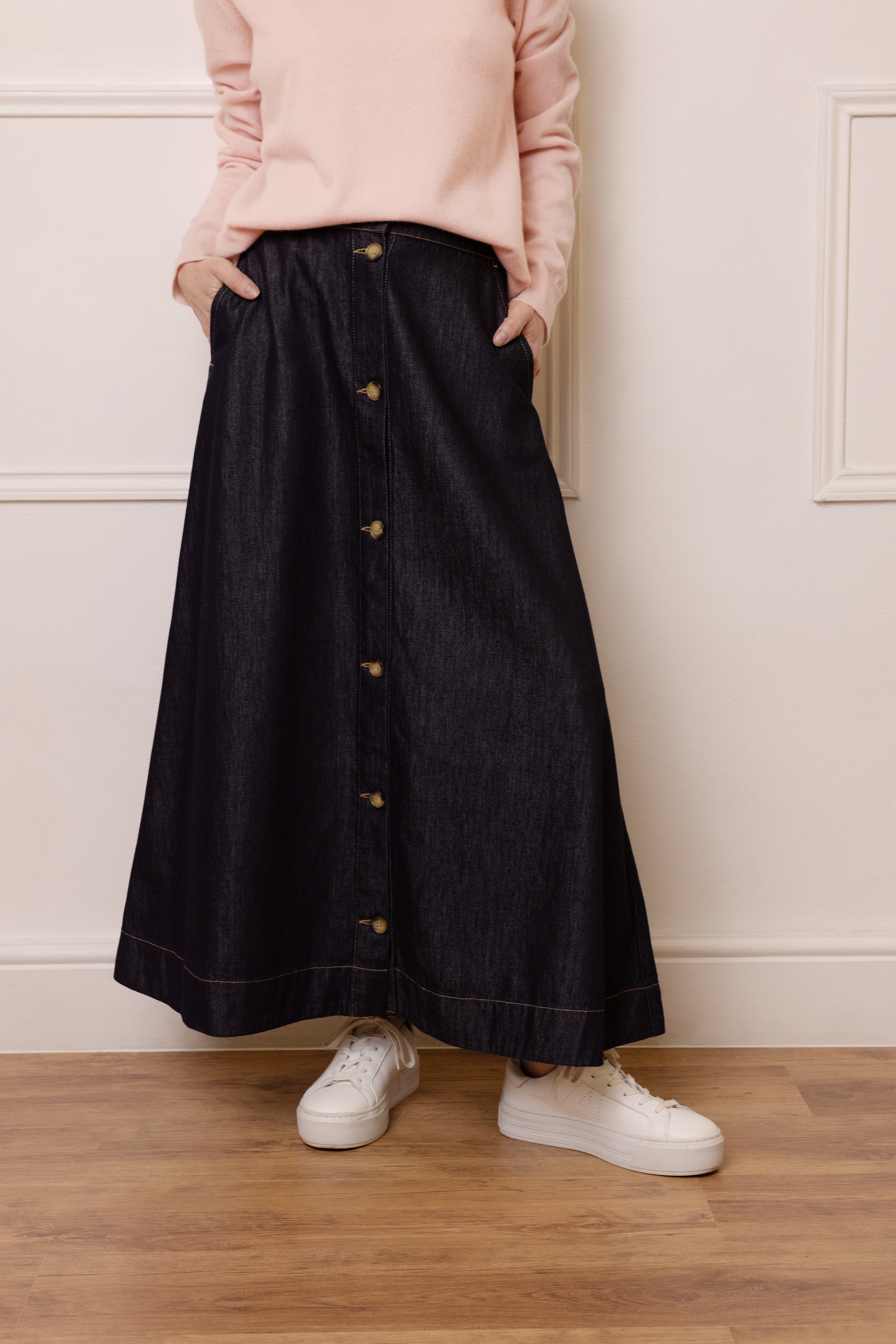 One Denim Skirt, Four Ways to Wear