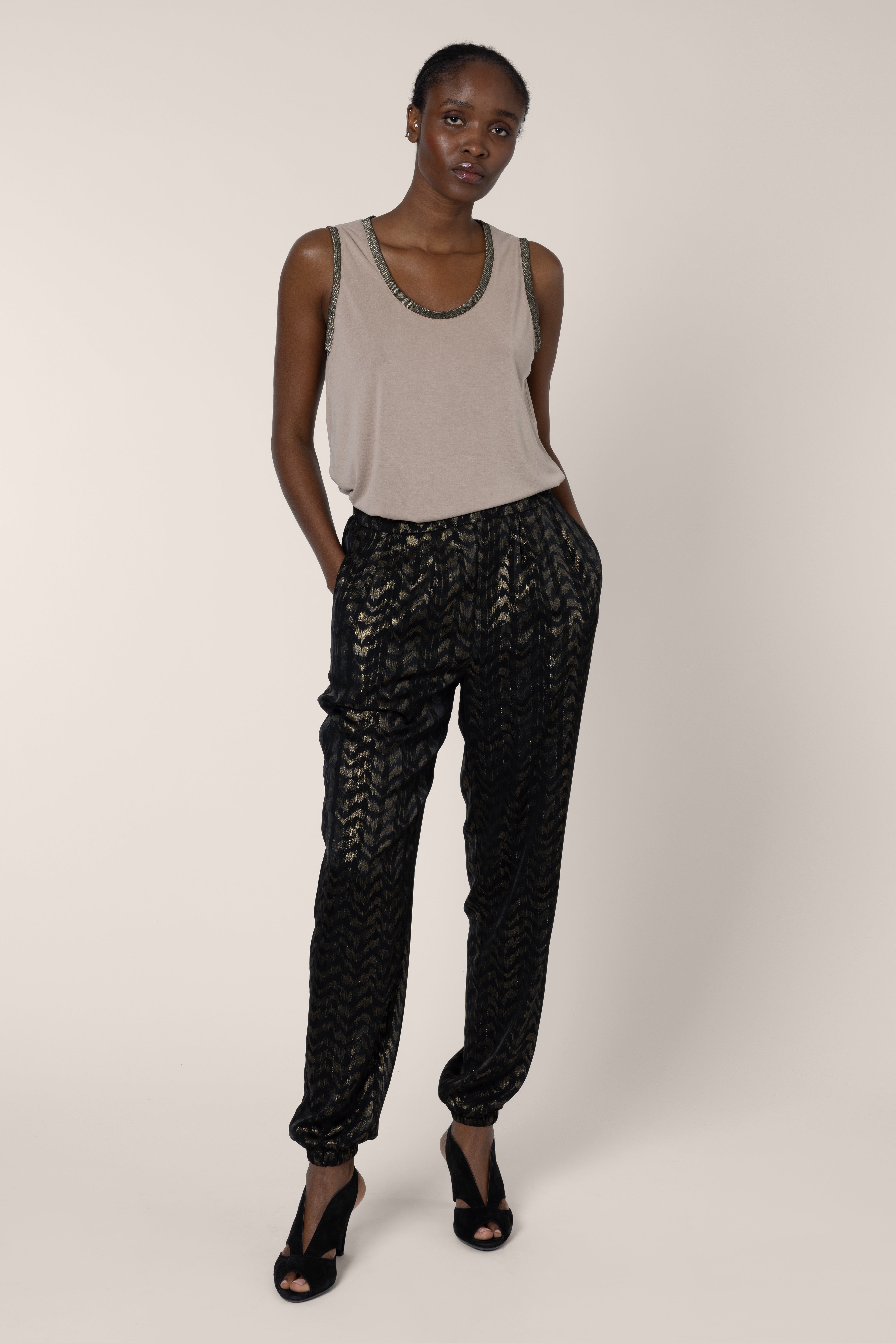 Chloe Vest - Camel with Gold