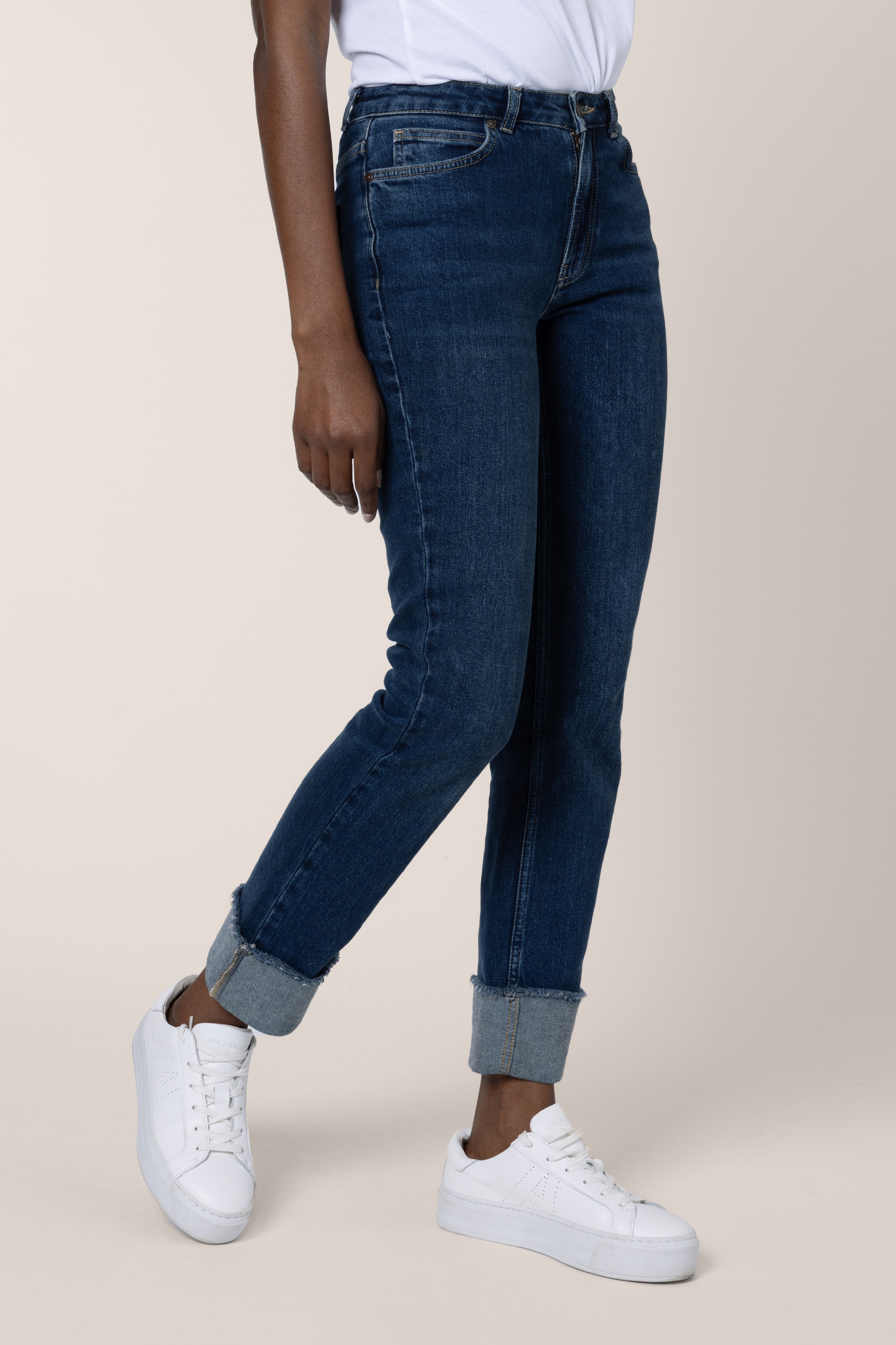 Sarah Straight Leg Jeans