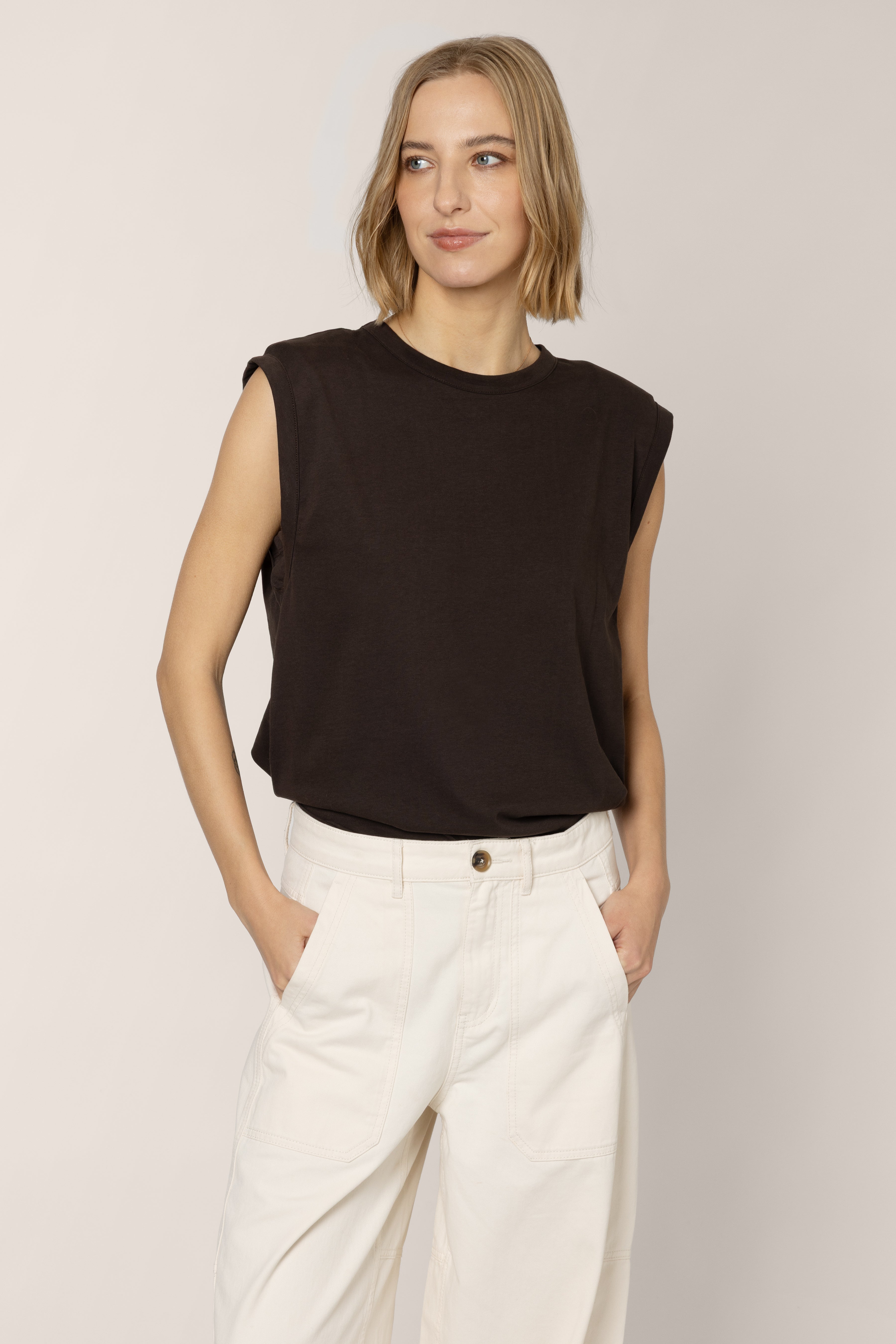 Skylar Shoulder Pad T-Shirt - Chocolate