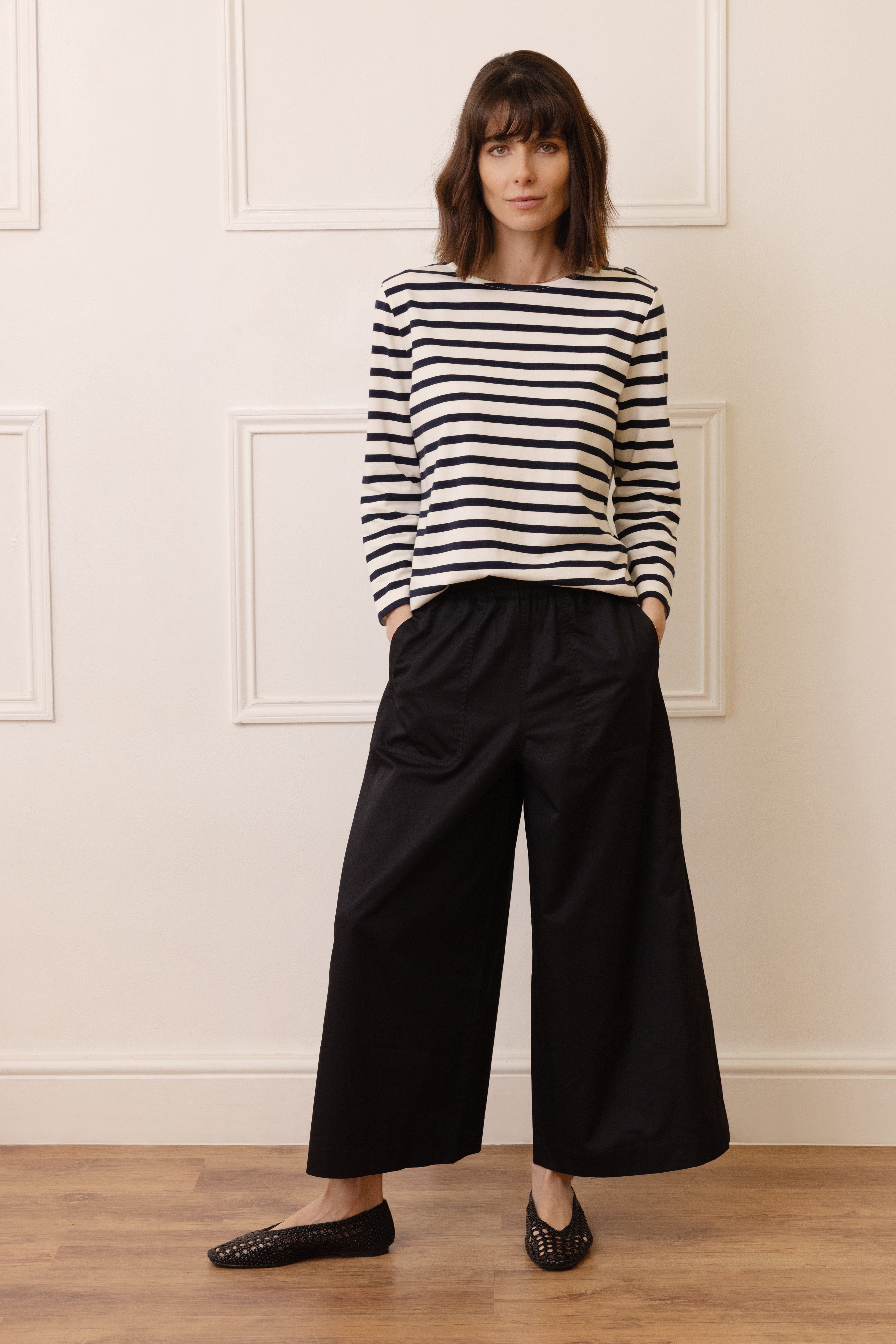 Jessica Breton - Black/Ivory - Eleven Loves