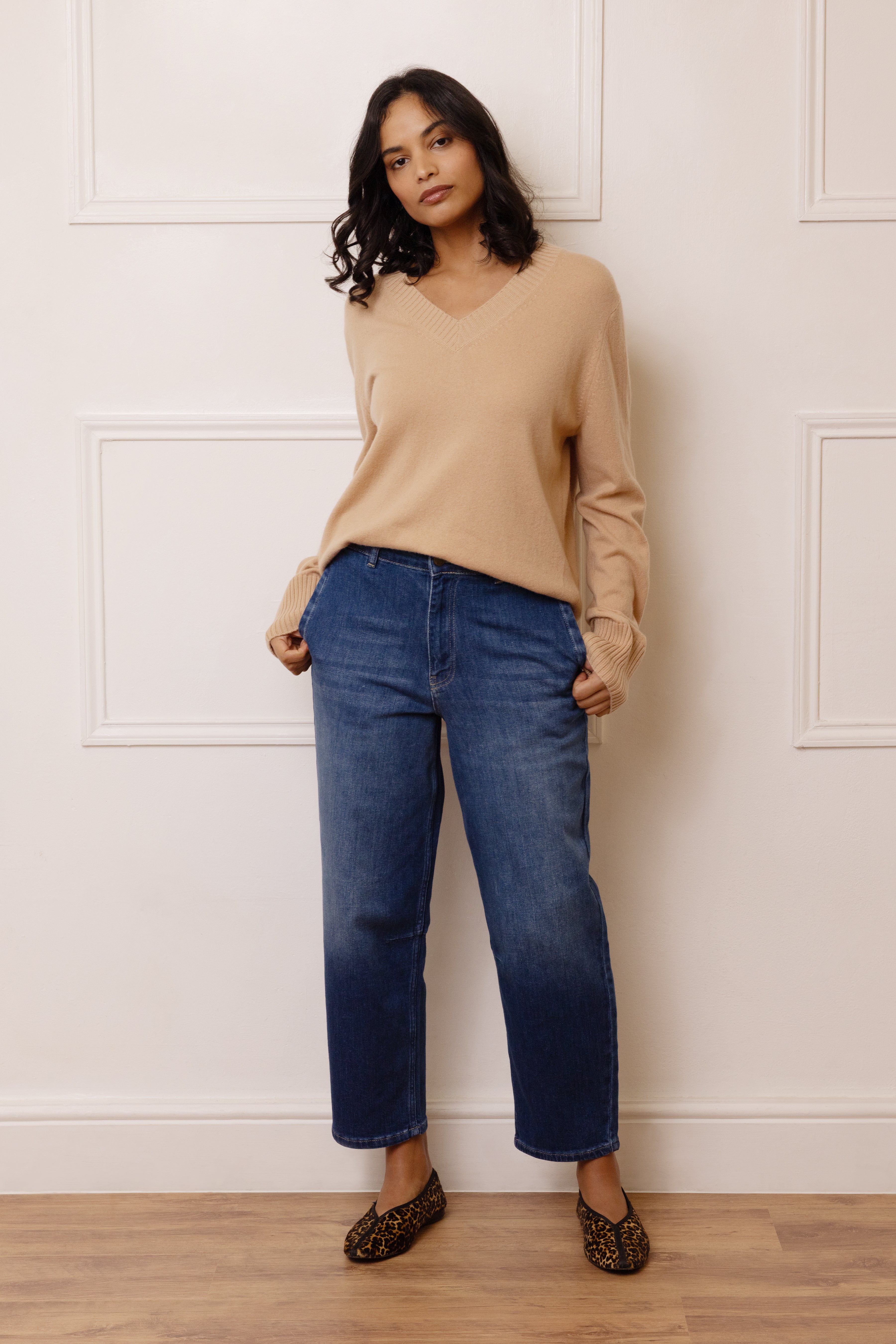 Nian V-Neck Cashmere Blend Jumper - Cappuccino - Eleven Loves