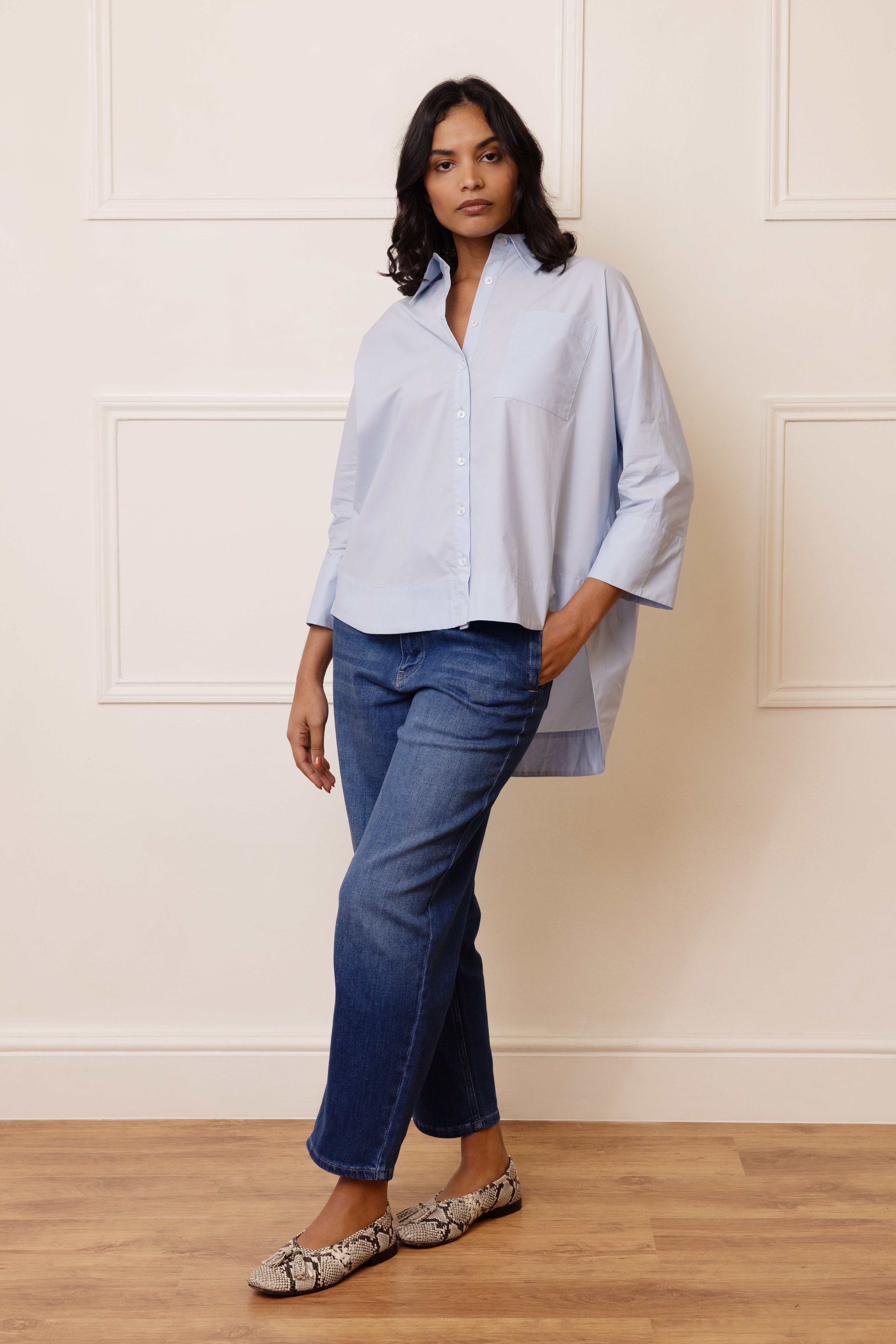 Emmie Barrel Leg Jeans - Mid Wash - Eleven Loves