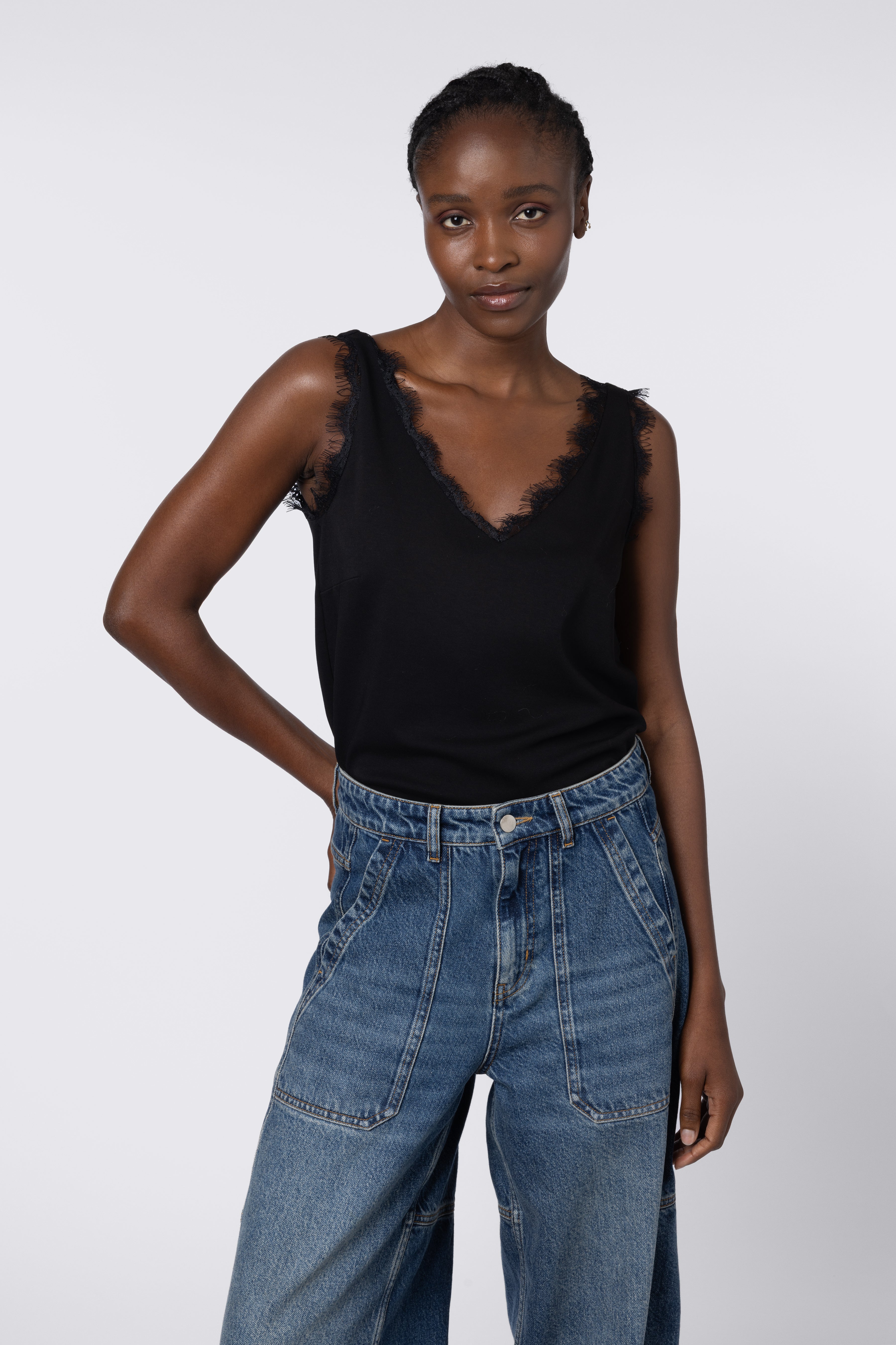 Lina Lace Trim Vest - Black