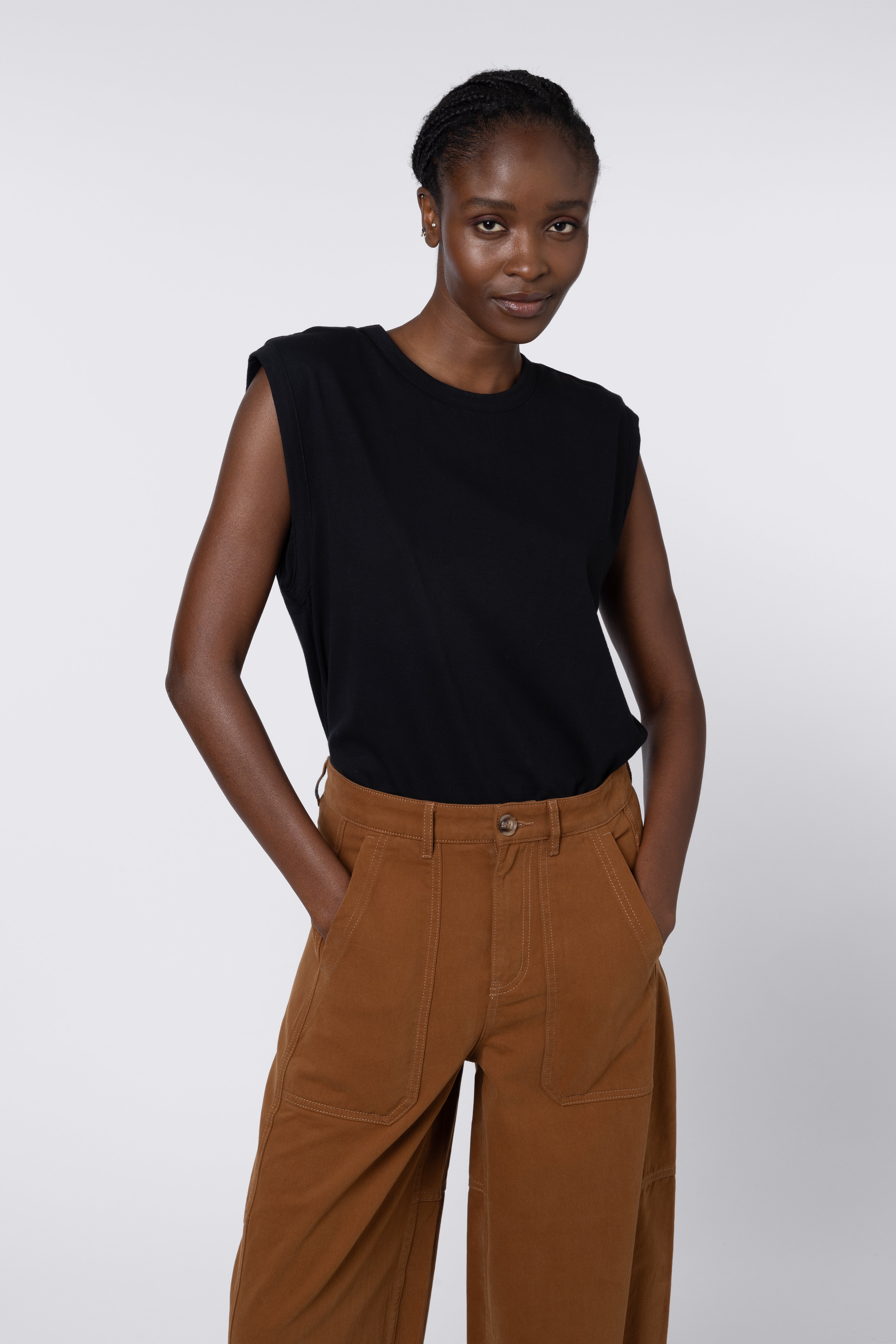 Skylar Shoulder Pad T-Shirt - Black