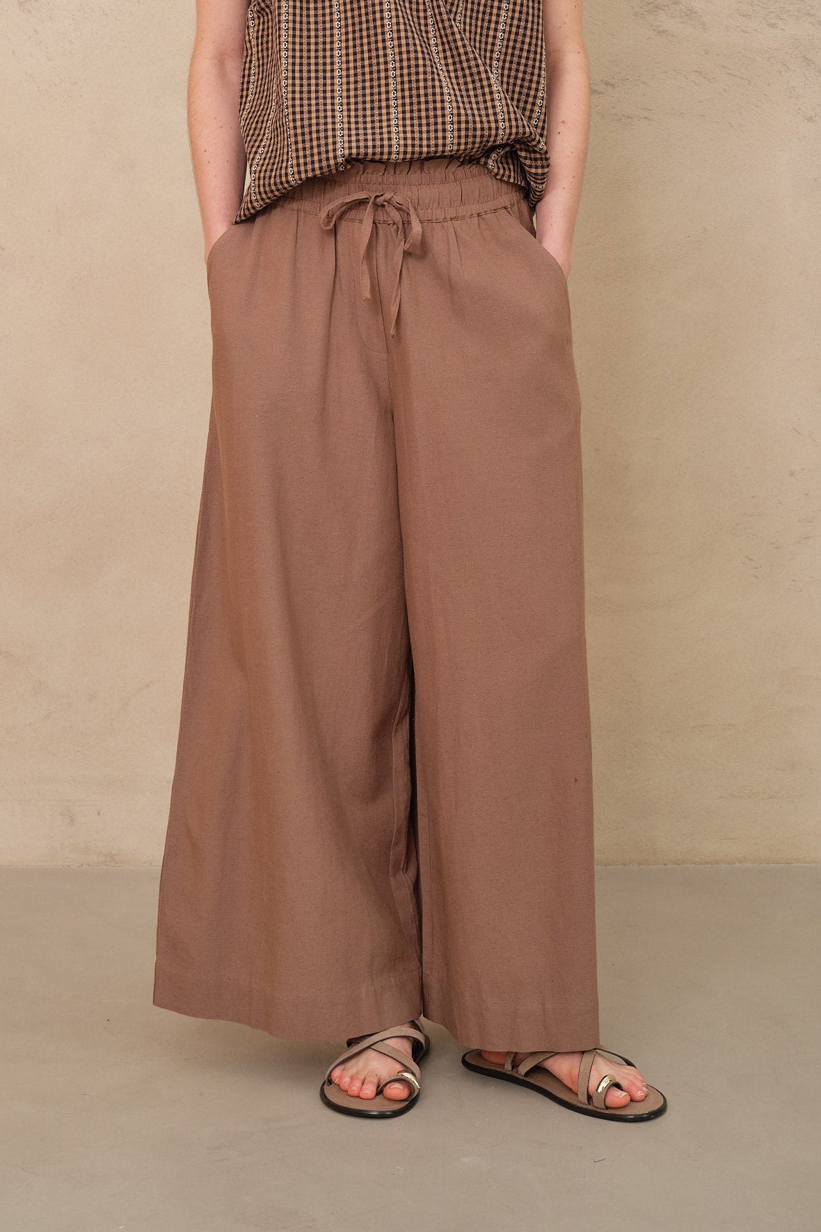Joelle Viscose Linen Wide Leg Trousers - Taupe