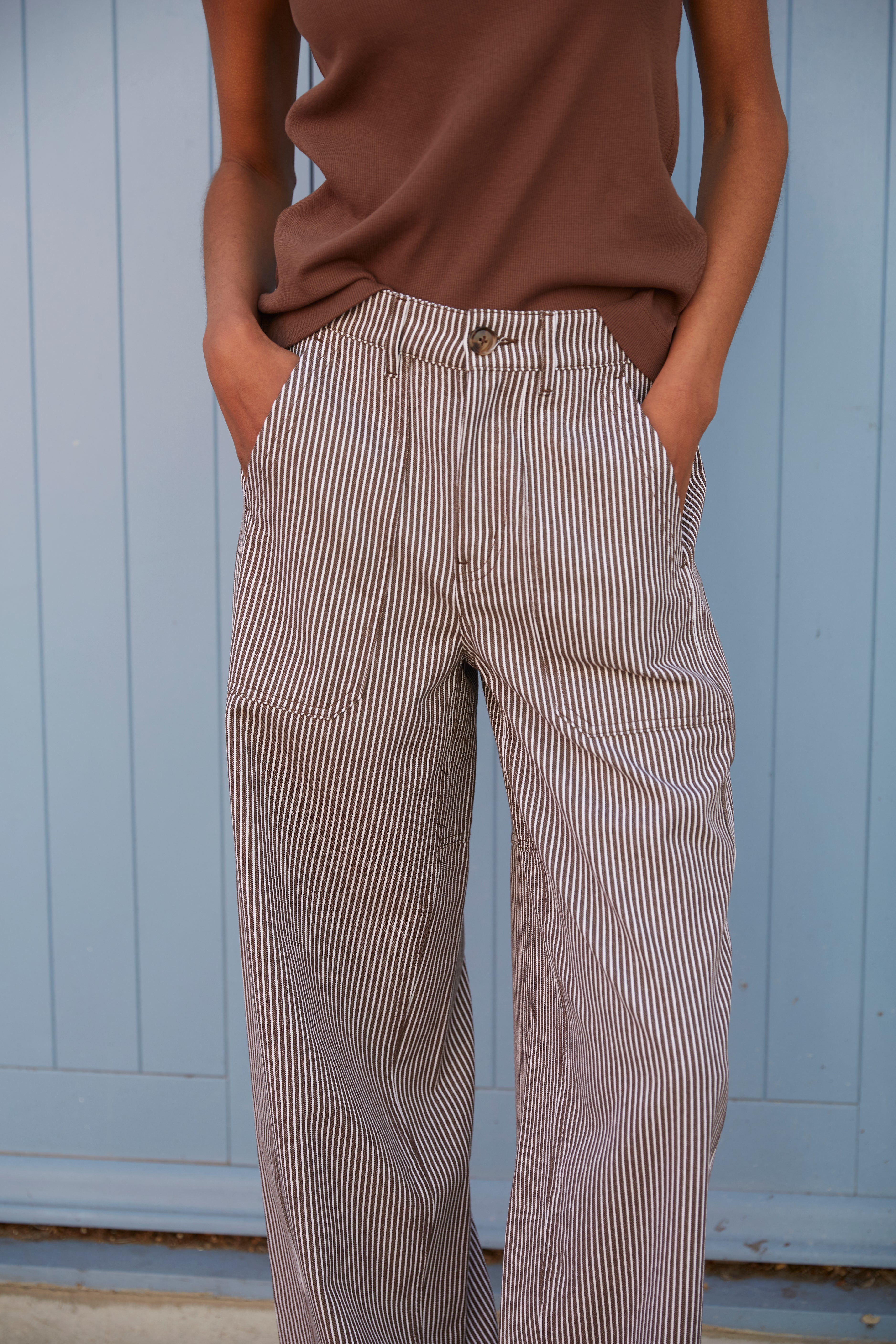Billie Barrel Leg Striped Trousers - Chocolate