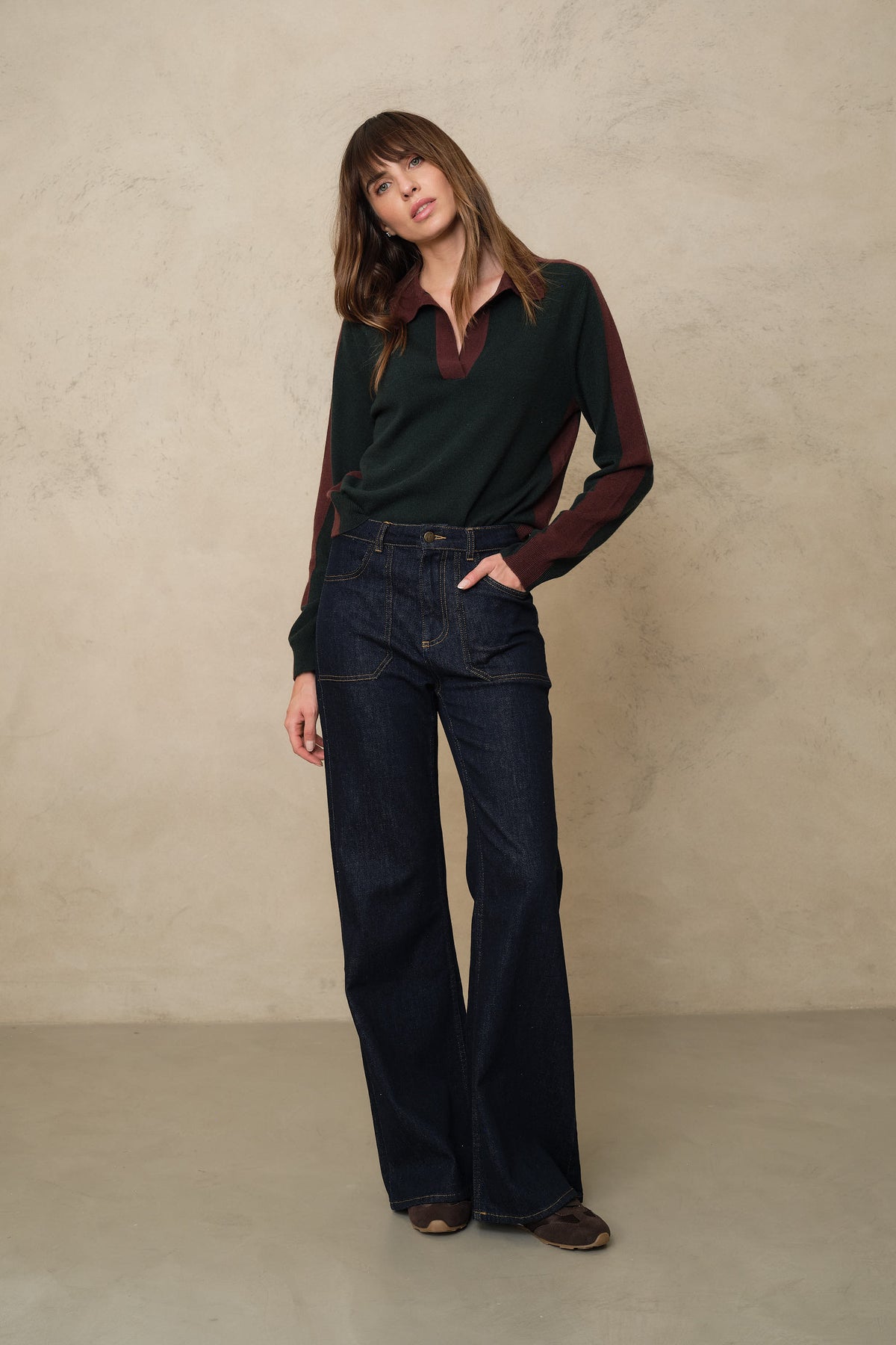 Tria Notch Collar Cashmere Blend Jumper - Bottle Green