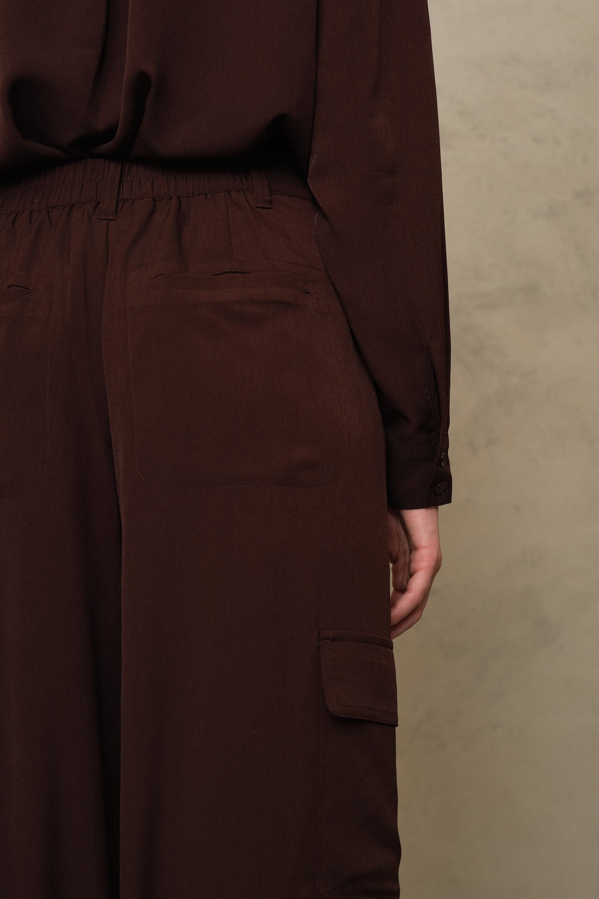 Wren balloon hem cargo trousers in chocolate