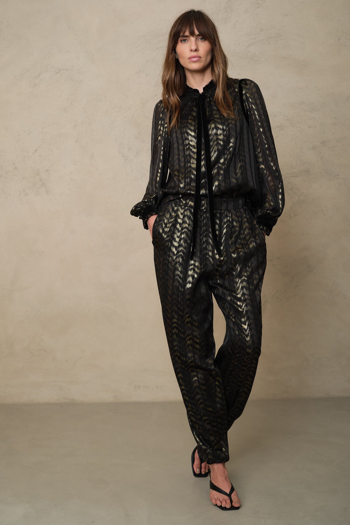 Jules chevron print blouse in gold and black