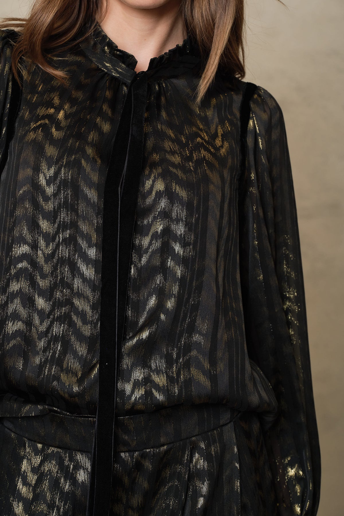 Jules chevron print blouse in gold and black