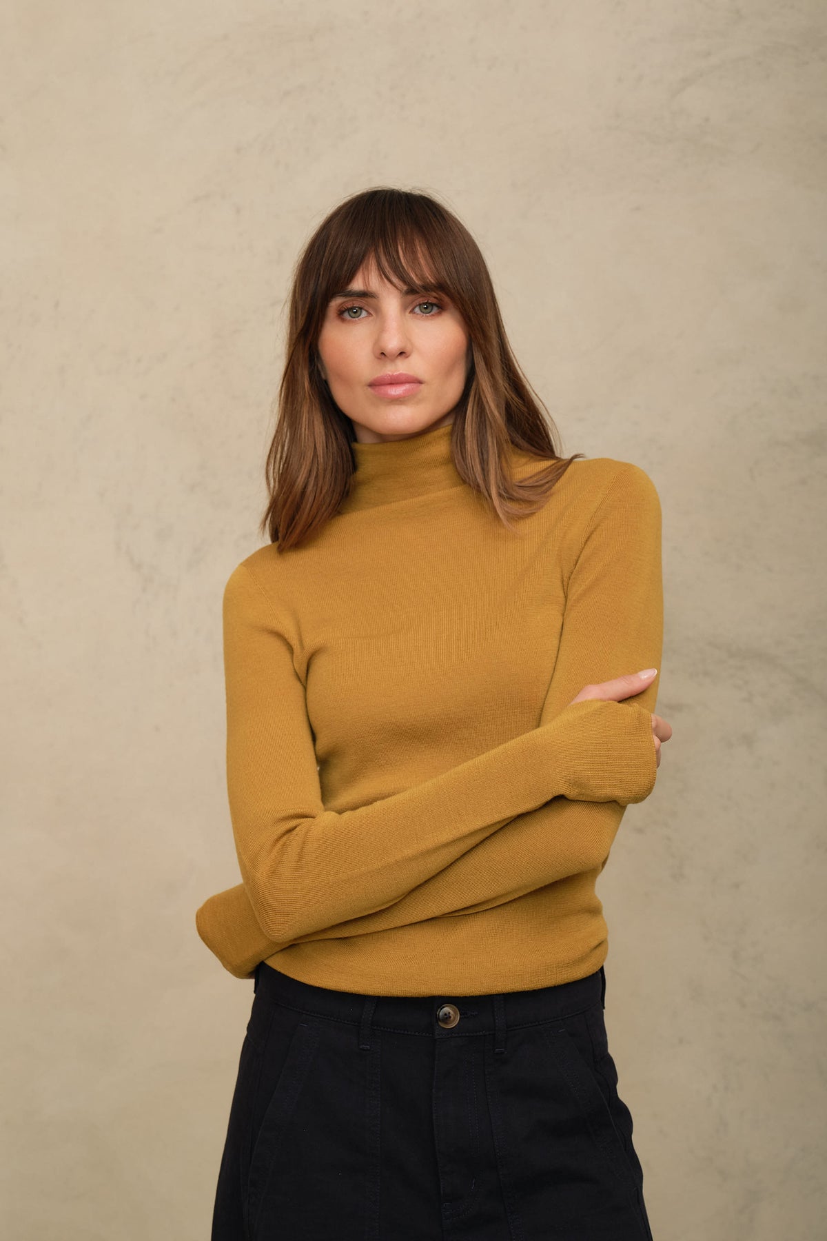 Gwyneth fine merino roll neck in mustard