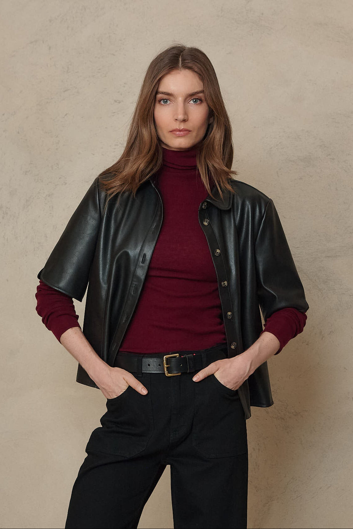 Gwyneth fine merino roll neck in burgundy