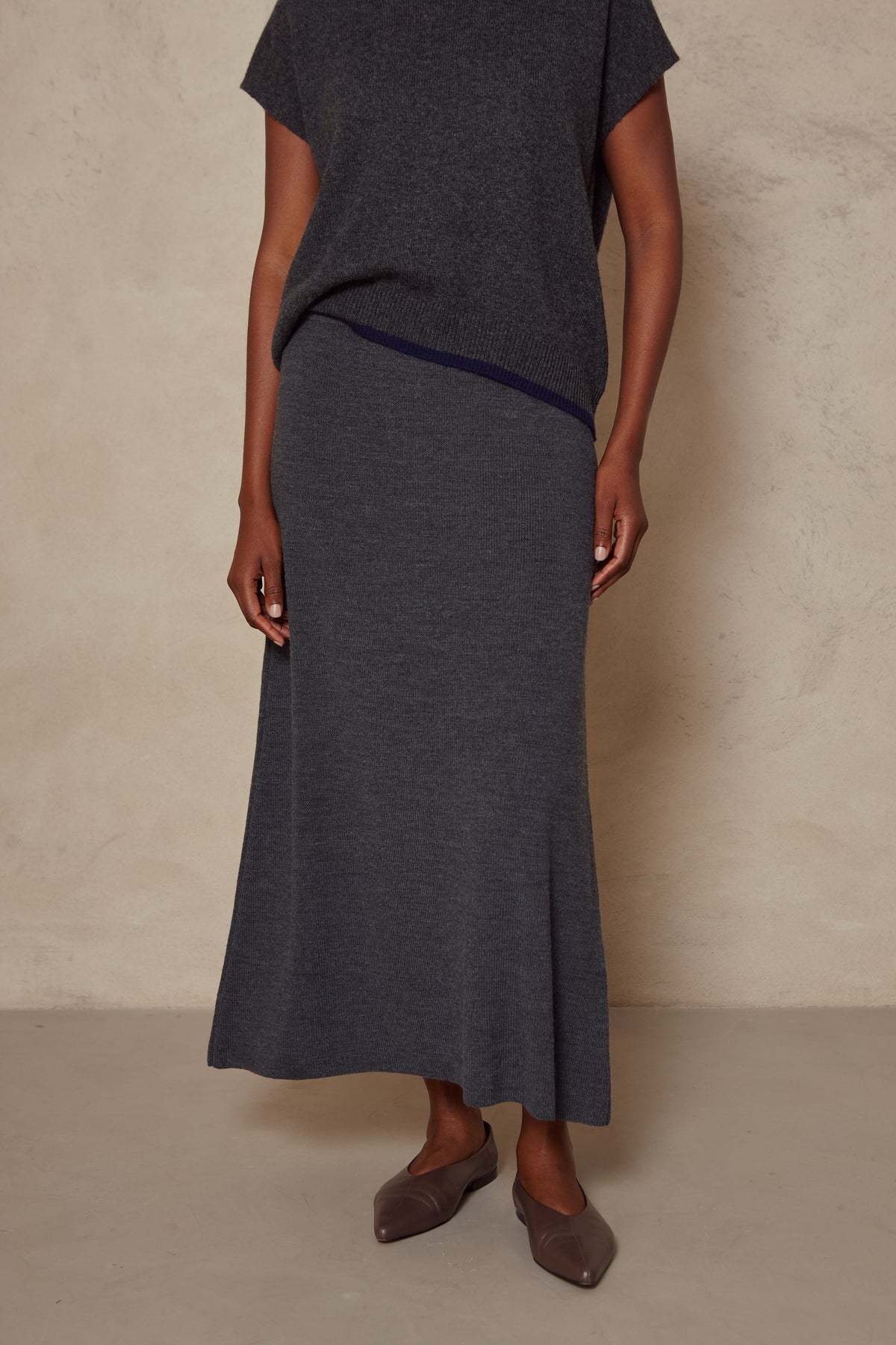 Mel Merino Blend Rib Skirt - Charcoal