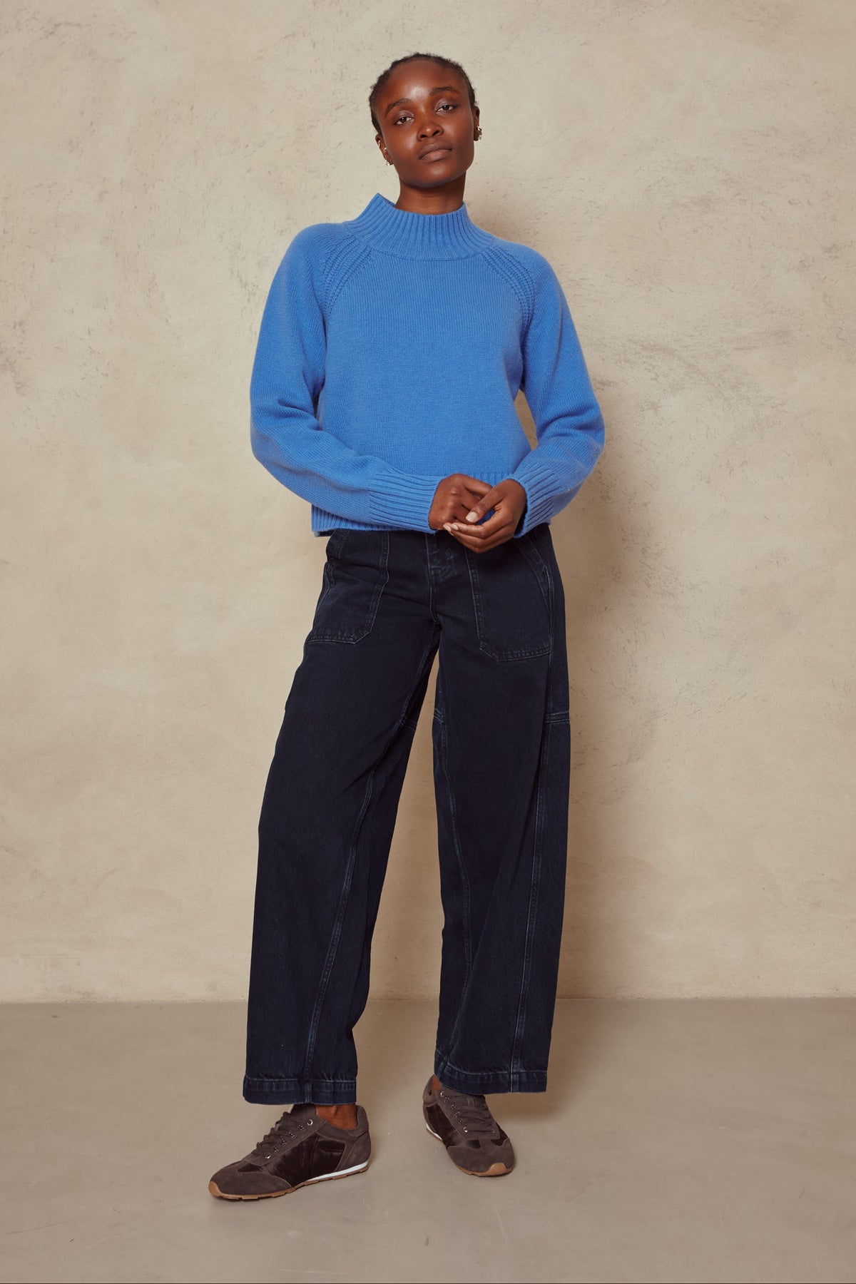 Billie Barrel Leg Jeans - Blue Black