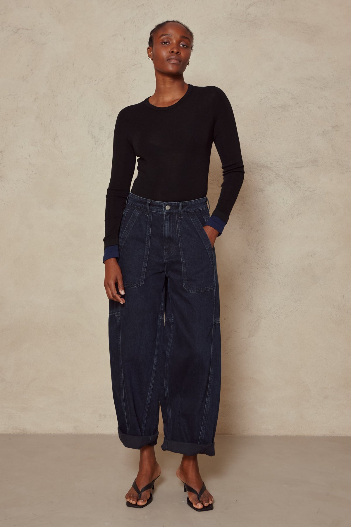 Billie Barrel Leg Jeans - Blue Black