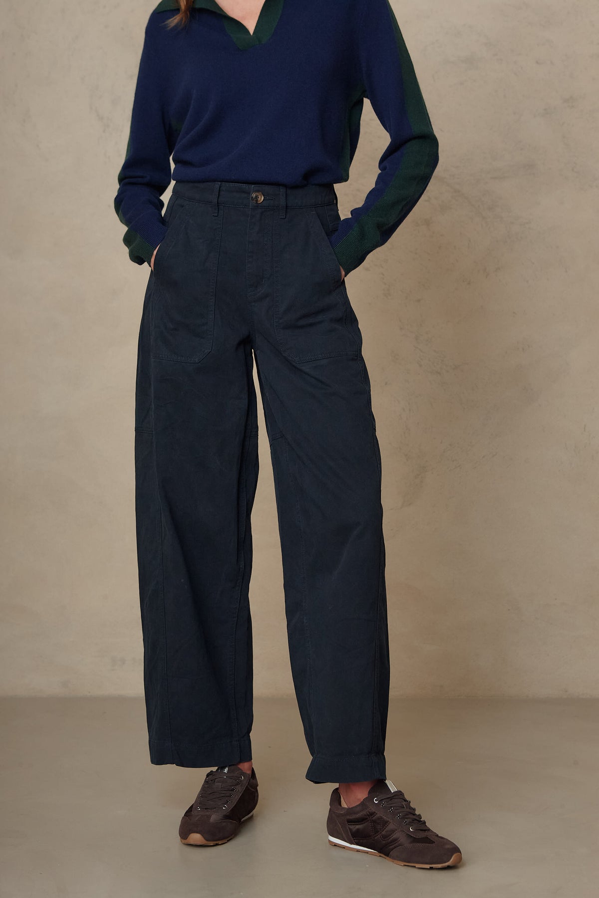 Billie Barrel Leg Trousers - Navy