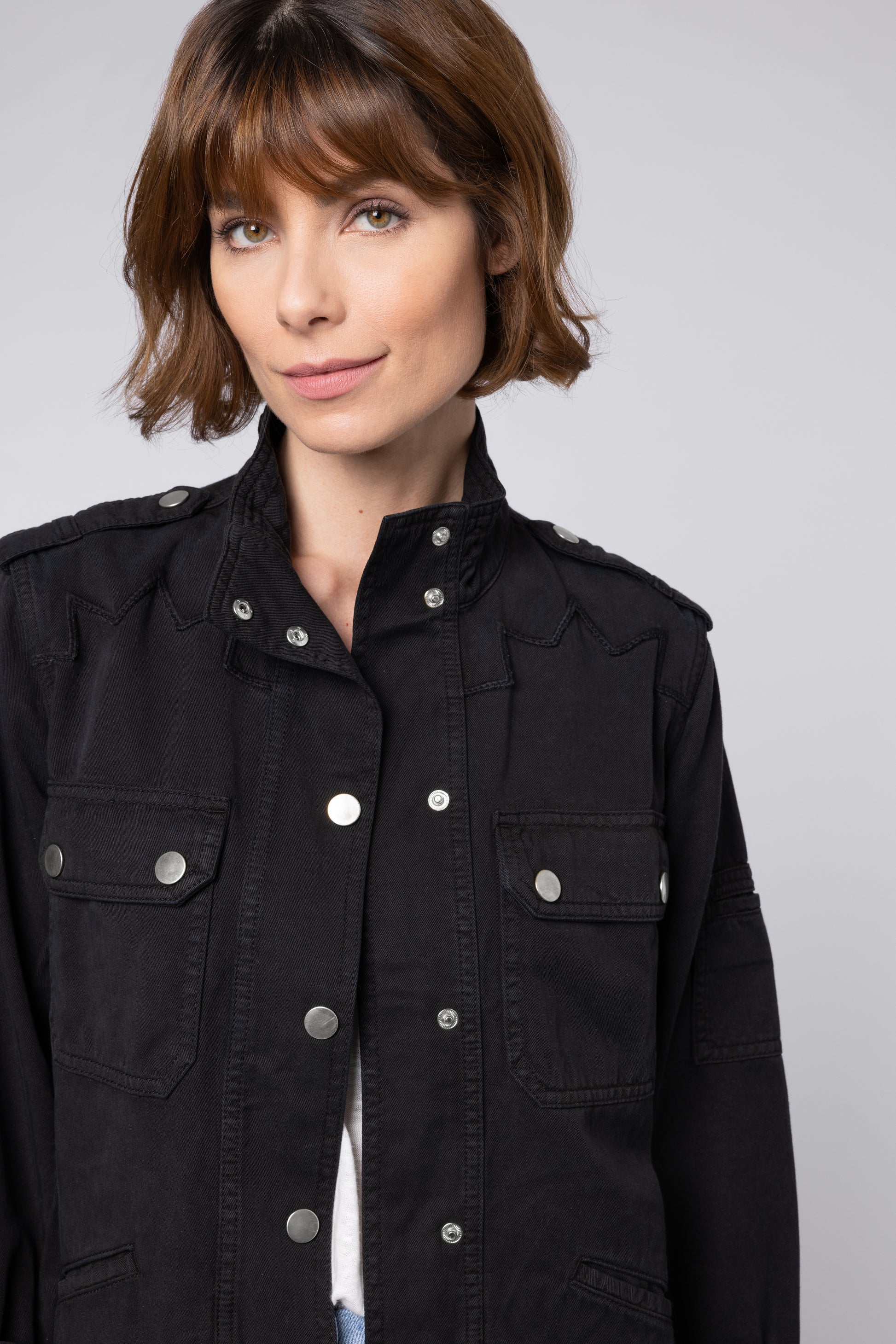 TINA UTILITY JACKET BLACK JACKER SHACKET BUTTON UP SHACKET ELLEN LOVES 11LOVES ELEVENLOVES