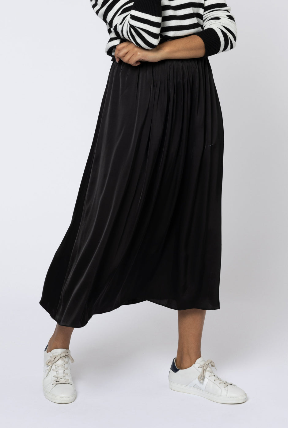 SKIRTS – Eleven Loves