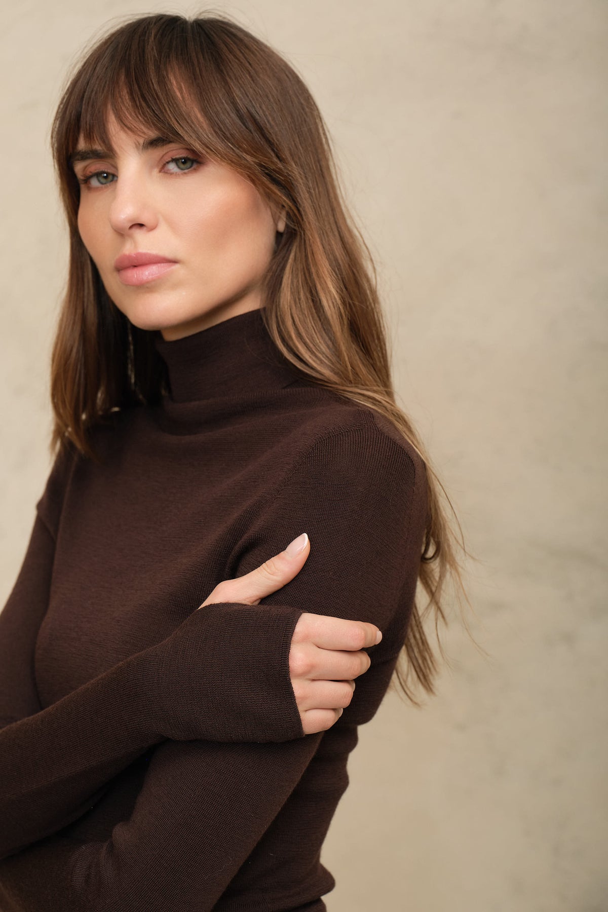Gwyneth fine merino roll neck in chocolate