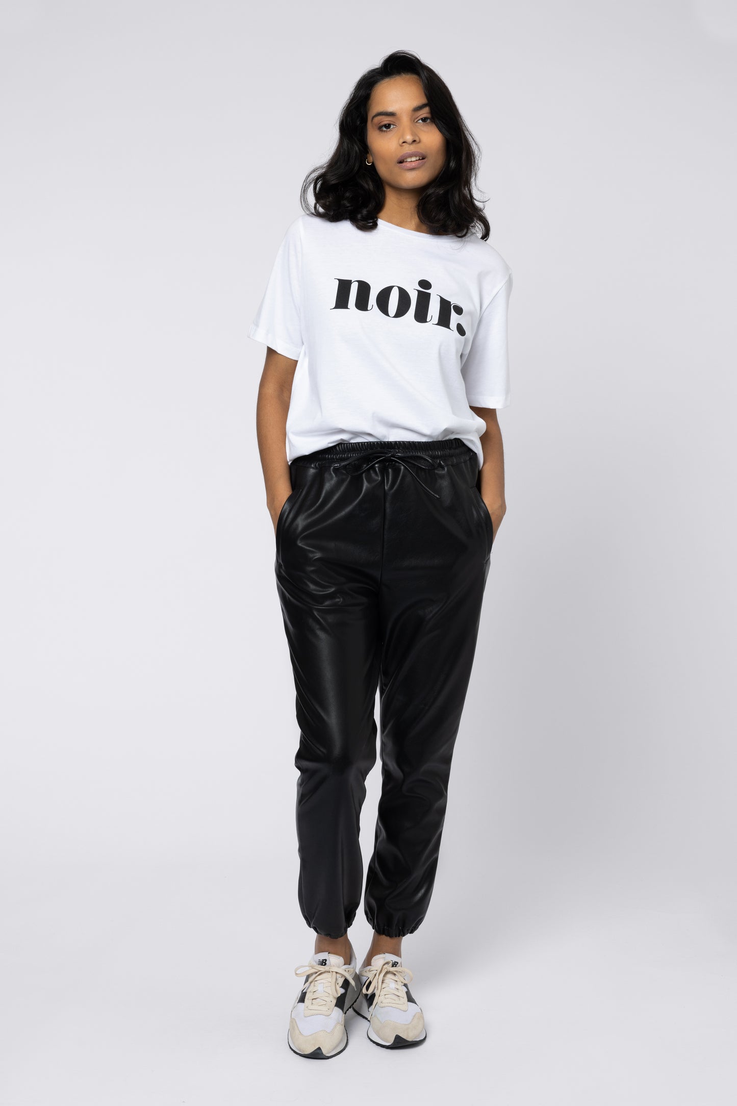 noie t-shirt womens boyfriend t-shirt  sustainable spring outfit summer 2024 outfit ellen loves 11loves eleven loves