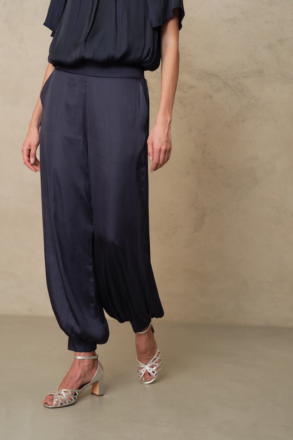 Maeve Balloon Trousers - Navy