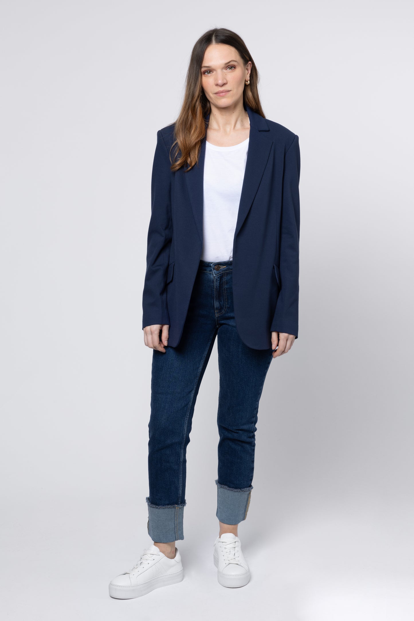 model wearing Navy Blazer Women Eleven Loves