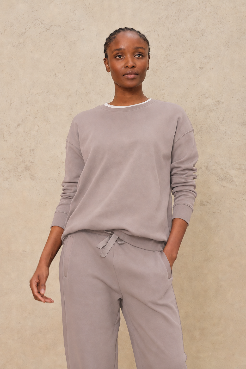 The Perfect Crew Neck Sweatshirt - Biscuit
